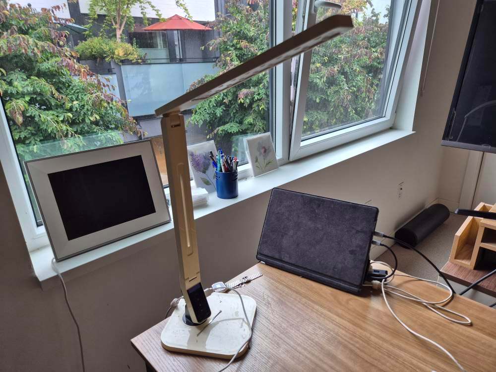Office Desk + LED Desk Lamp Included - photo 4