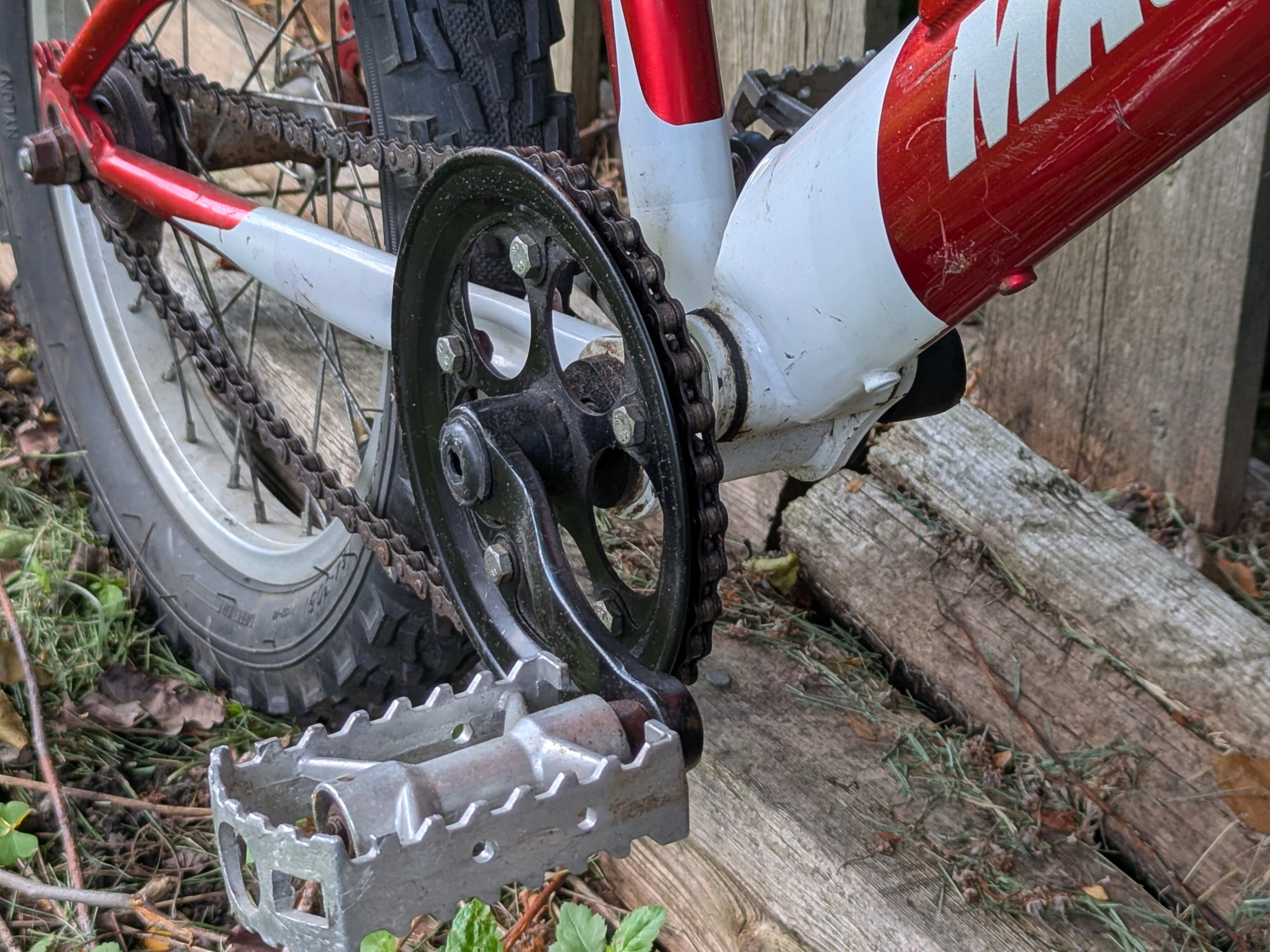 16" wheels, Kid's full suspension bike, Magnum Apache bike - photo 5