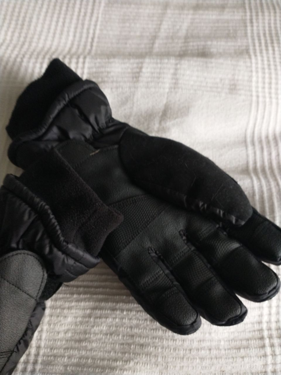 Carhartt Warm Women's Quilted Gloves - photo 3