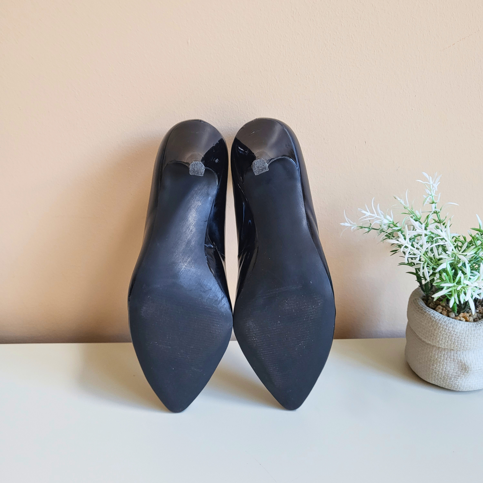 Town Shoes - Size 7.5 Black Heels - Pre-Loved! 👠 - photo 5
