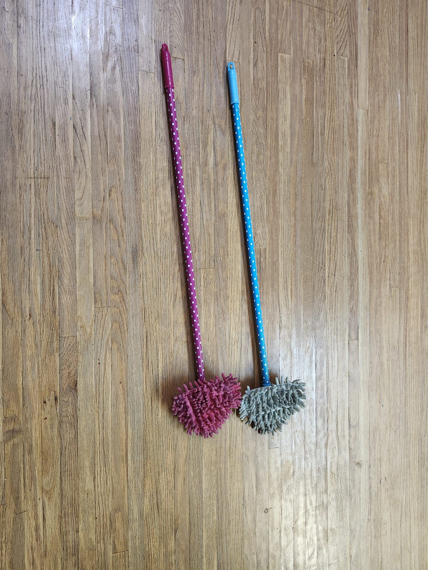 Pink Feather Duster Brushes