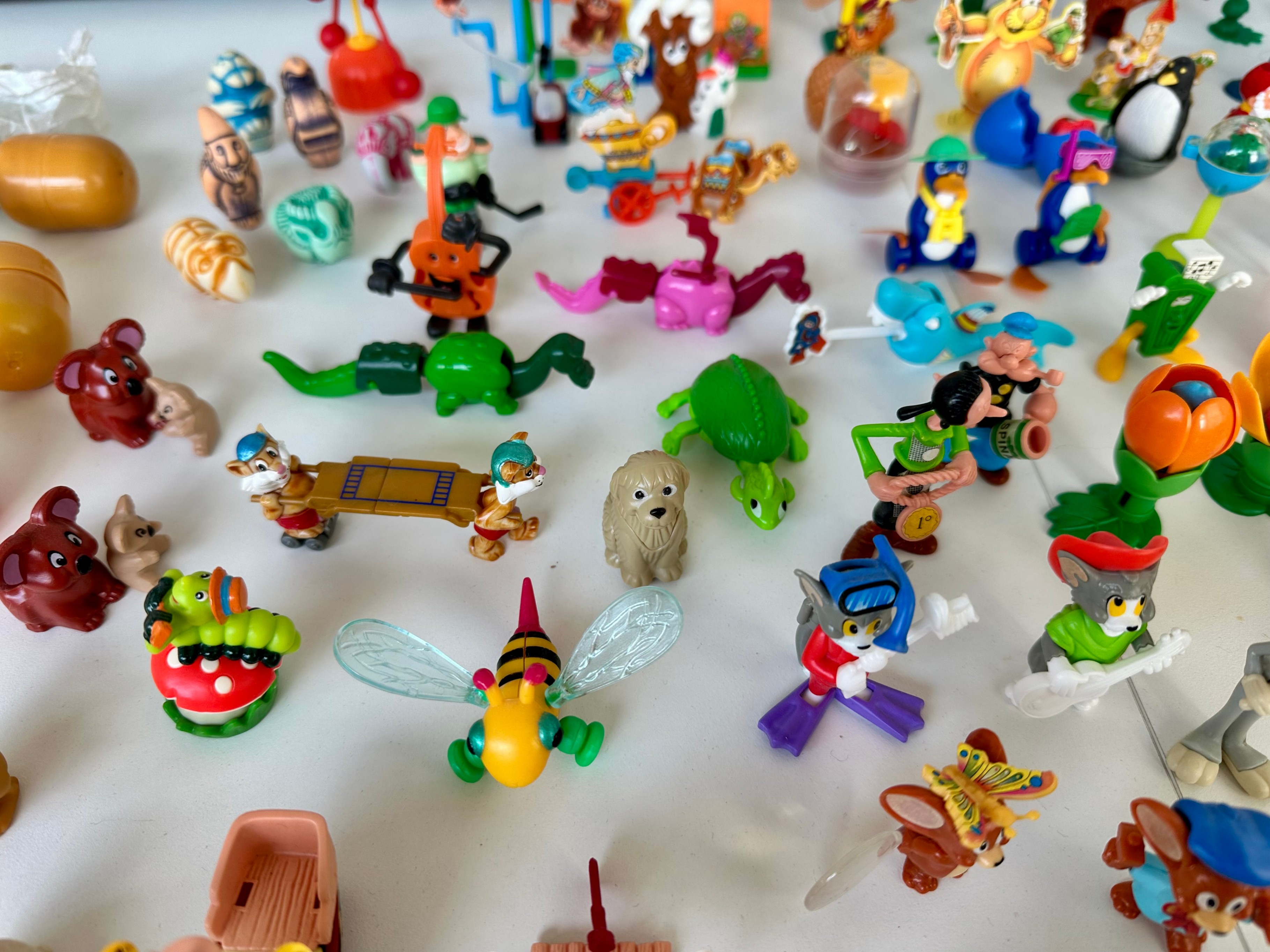Kinder Suprise Vintage Toy Collection - photo 3