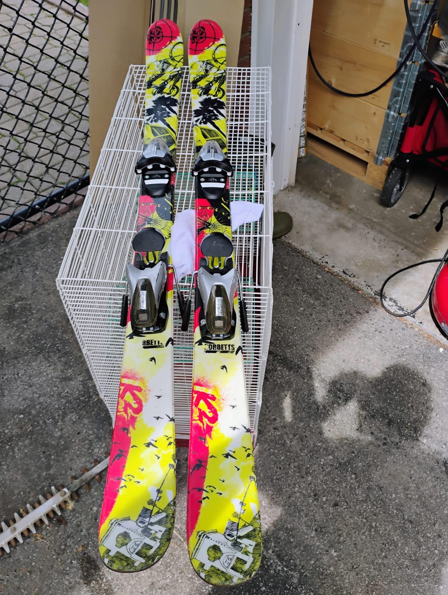 K2 Juvy (136 cm) Skis with Bindings