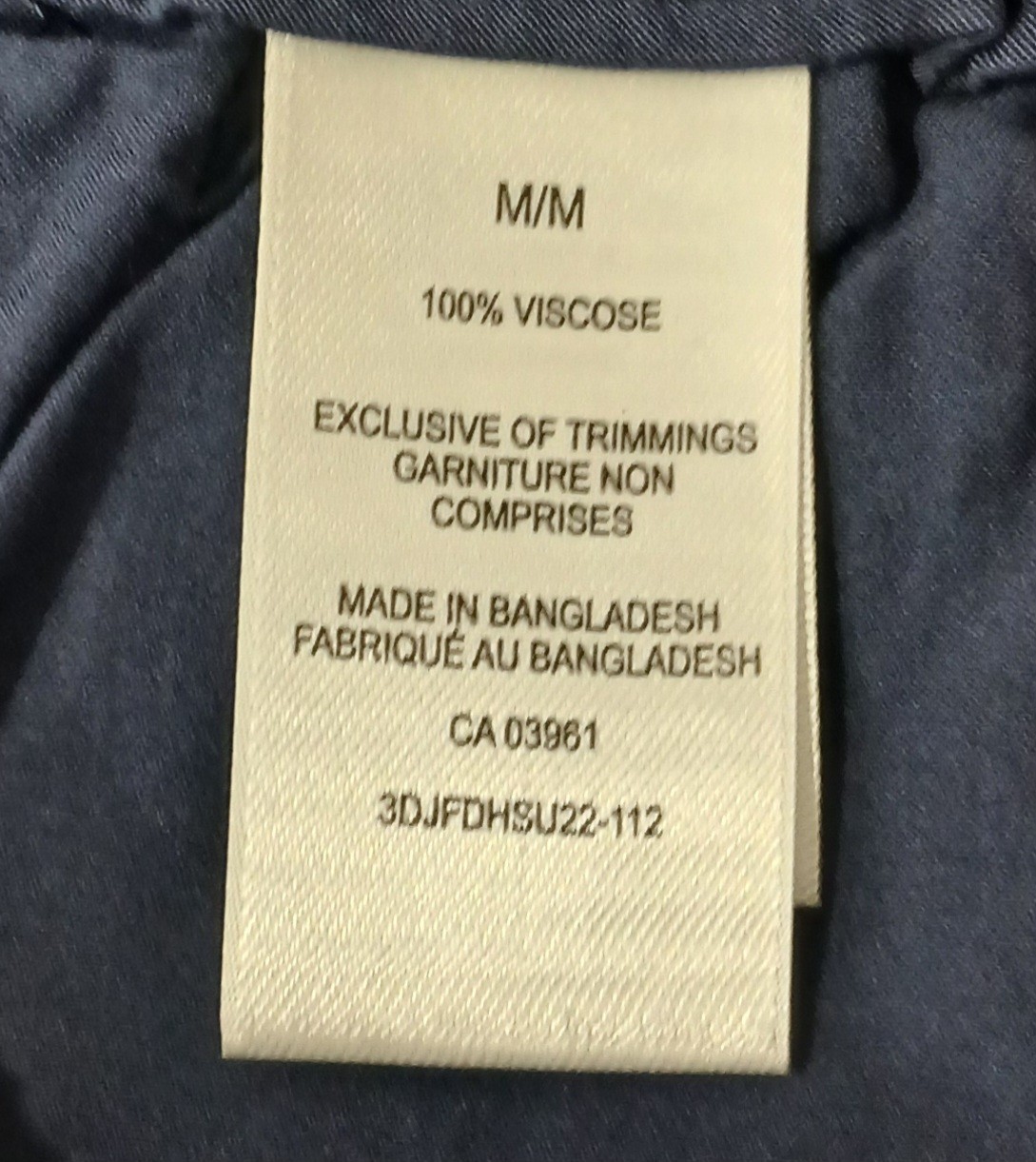 Denver Hayes Navy Viscose Shorts, Never Worn - photo 4