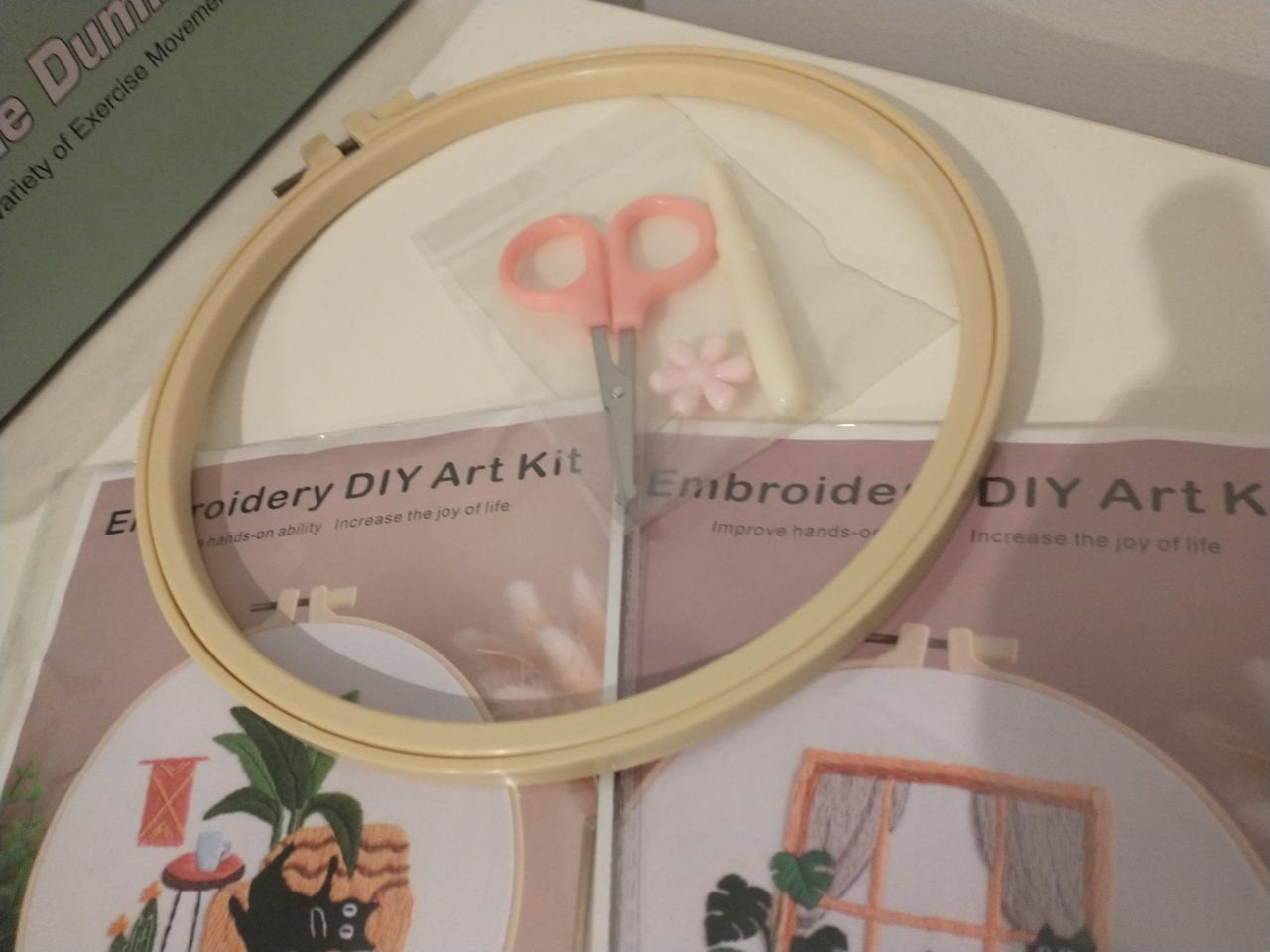 Set of 5 Cute Cat Embroidery Kits - New - photo 2