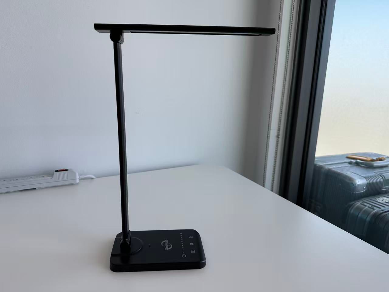 Woputne LED Desk Lamp - photo 2