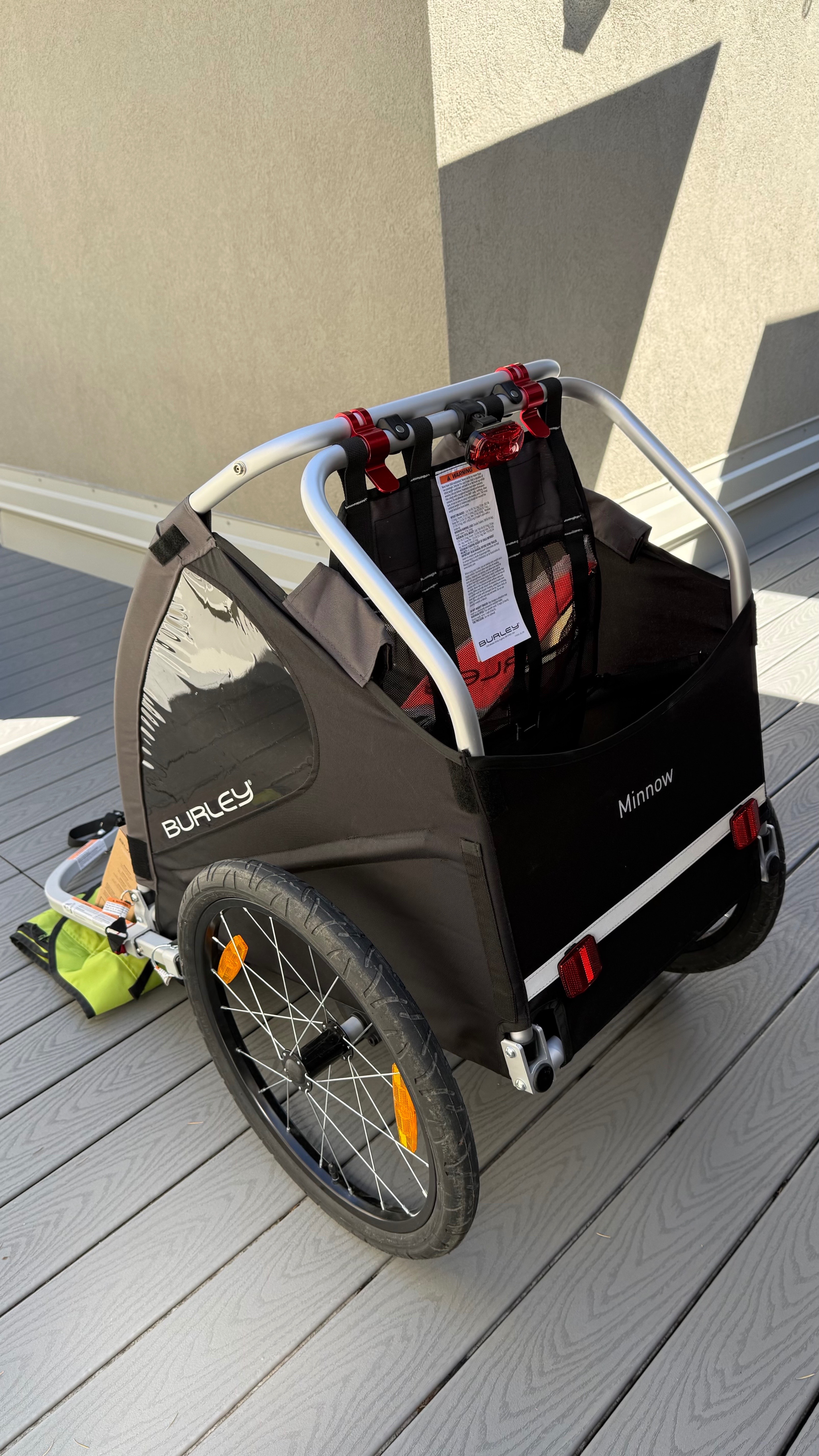 Like New - Burley Minnow Kid Bike Trailer - photo 4