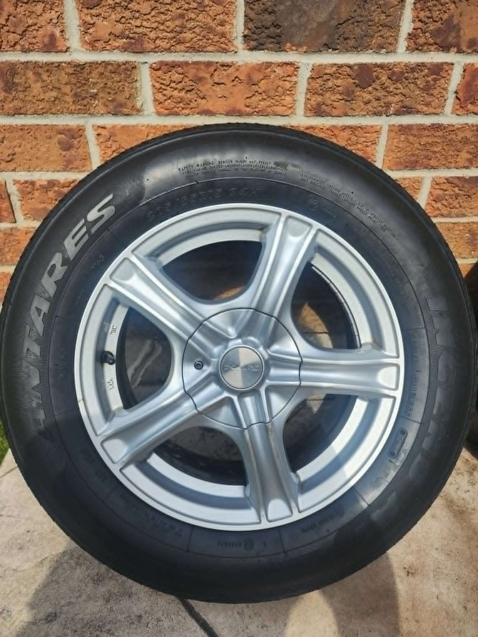 Silver Alloy Wheels with extra Tires - photo 5