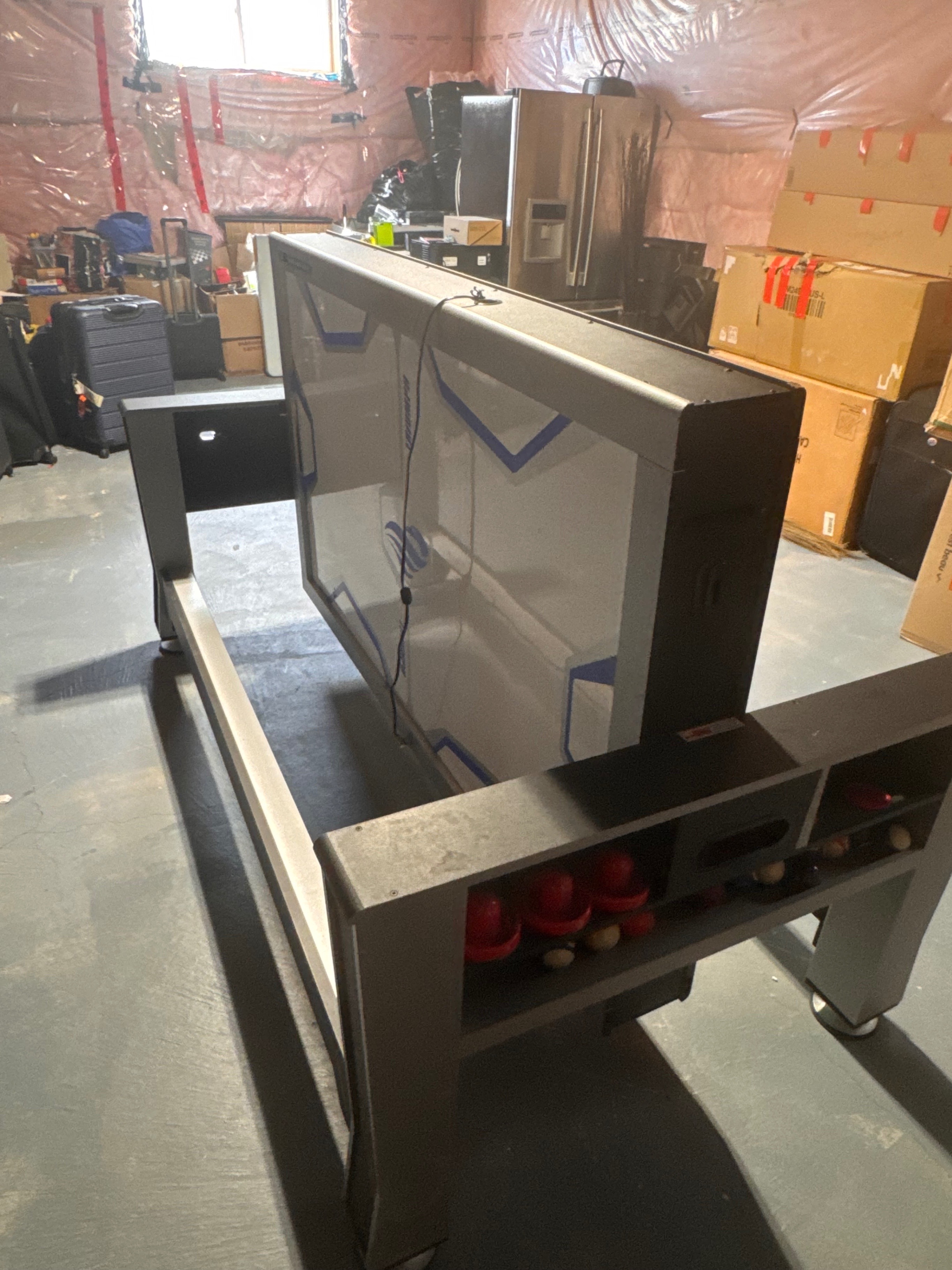 3-in-1 Game Table — Pool, Air Hockey, Ping Pong $275 - photo 5