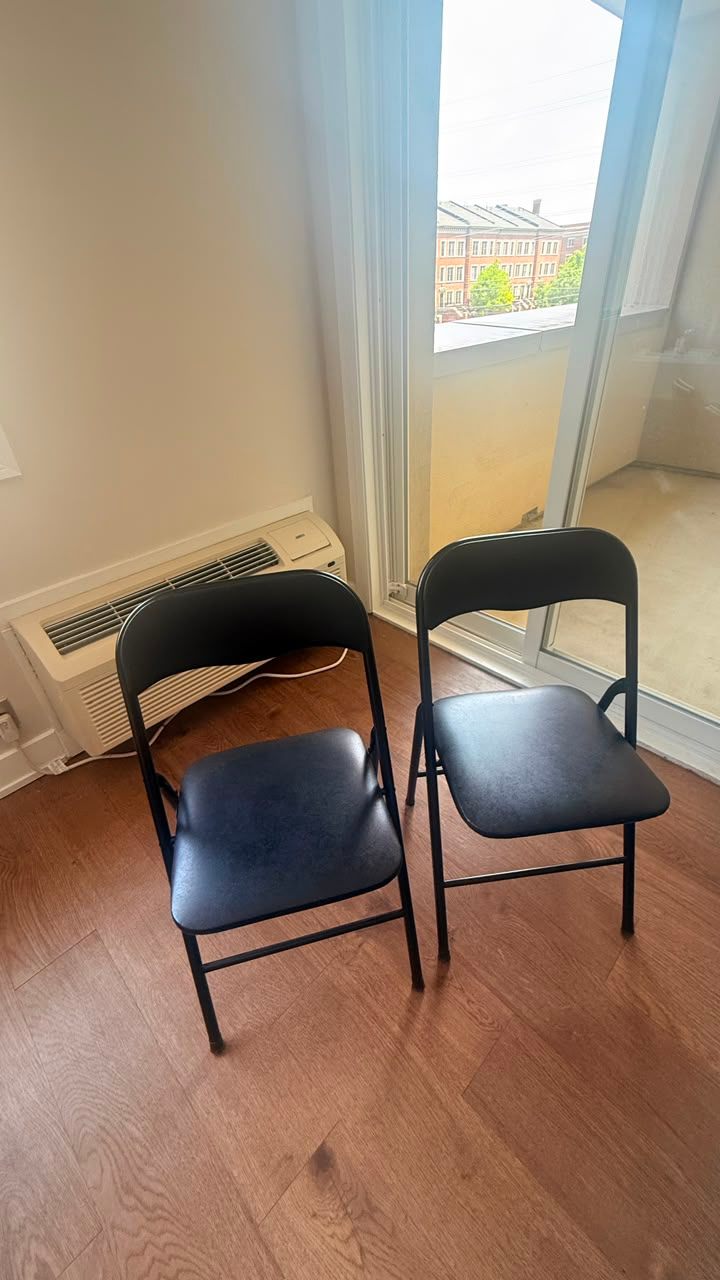 Set of 2 Folding Chairs - photo 2