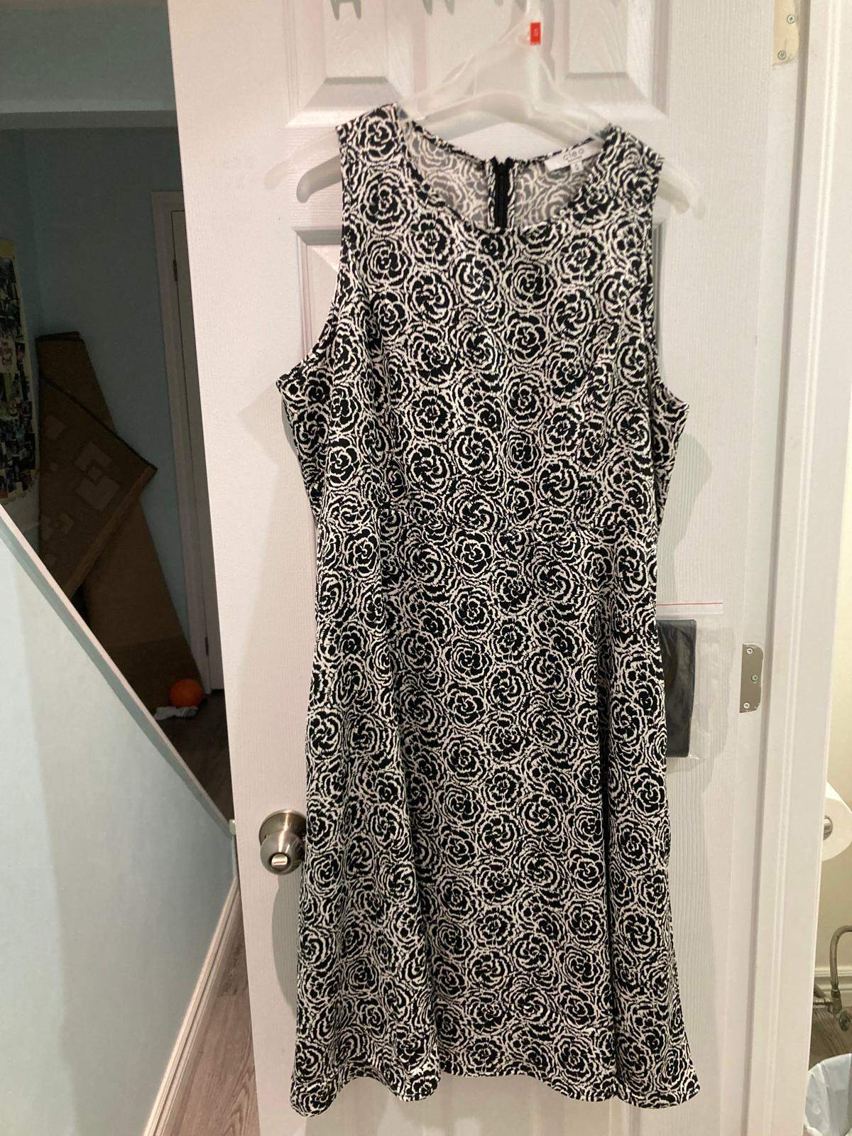 Black & White Dress + Belt - photo 2