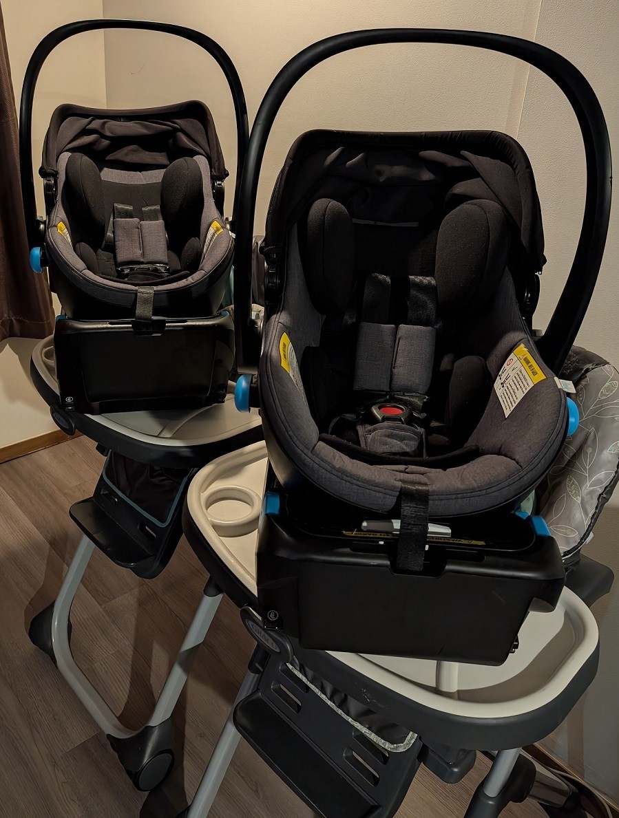 Baby car seats, brand CLEK