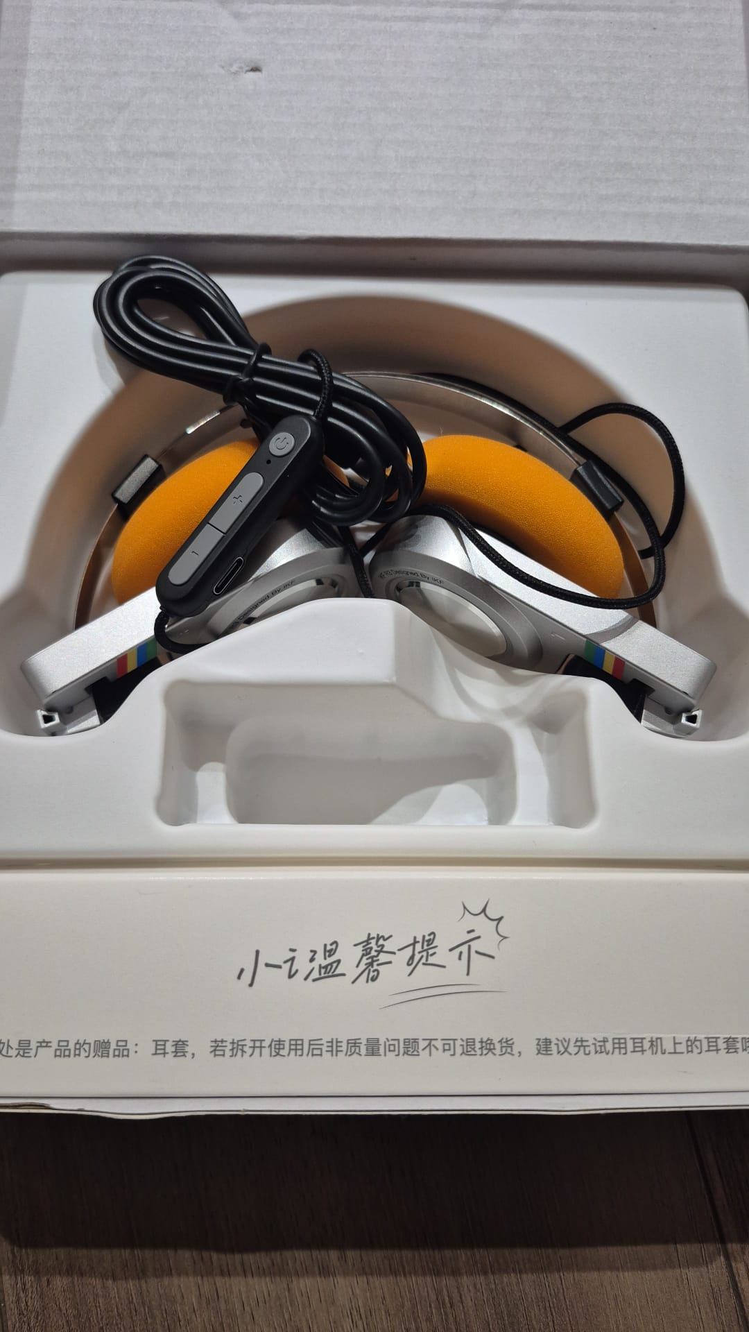 Retro style headphones - photo 2