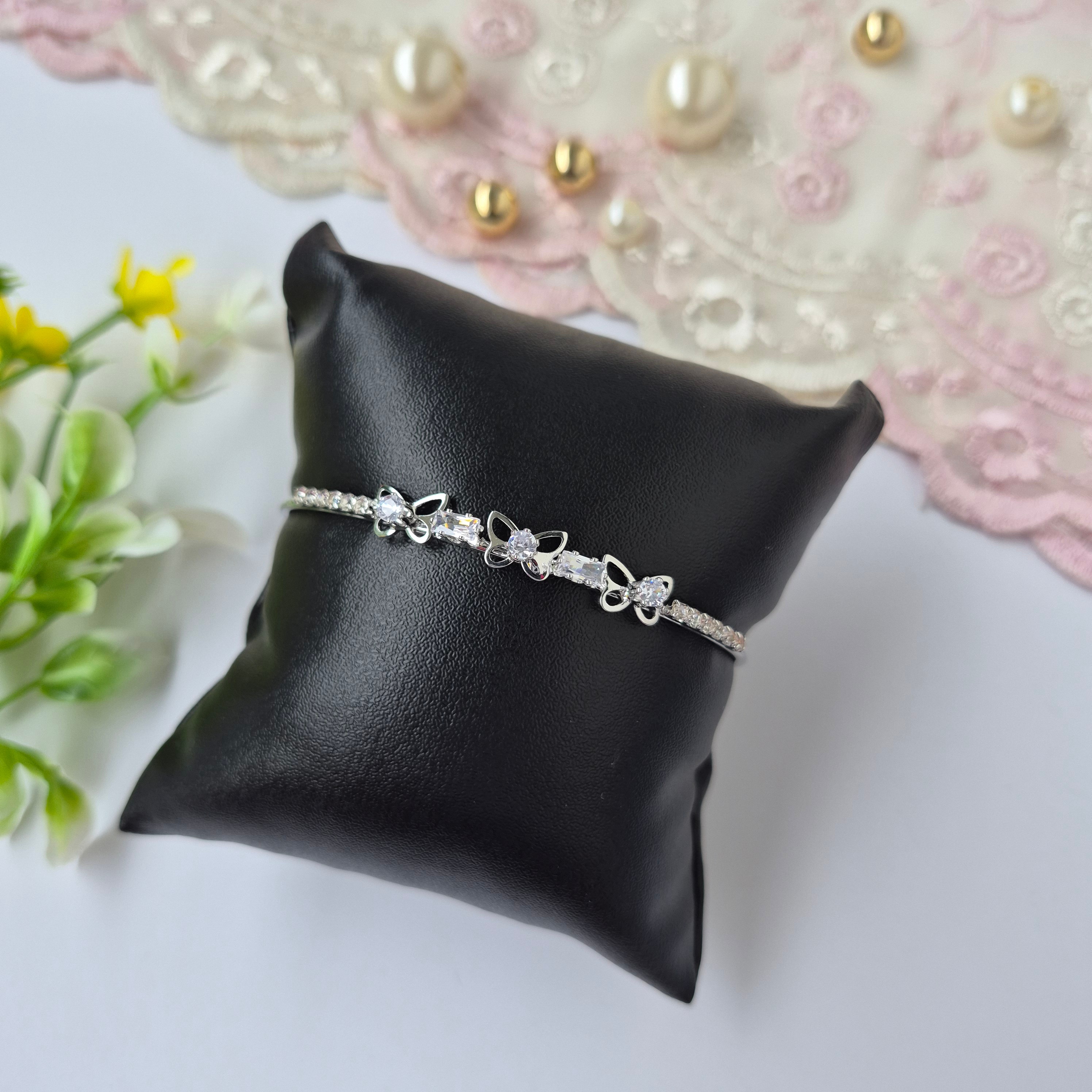 ✨ Silver Butterfly Cuff Bangle by Rabloo Accessories✨