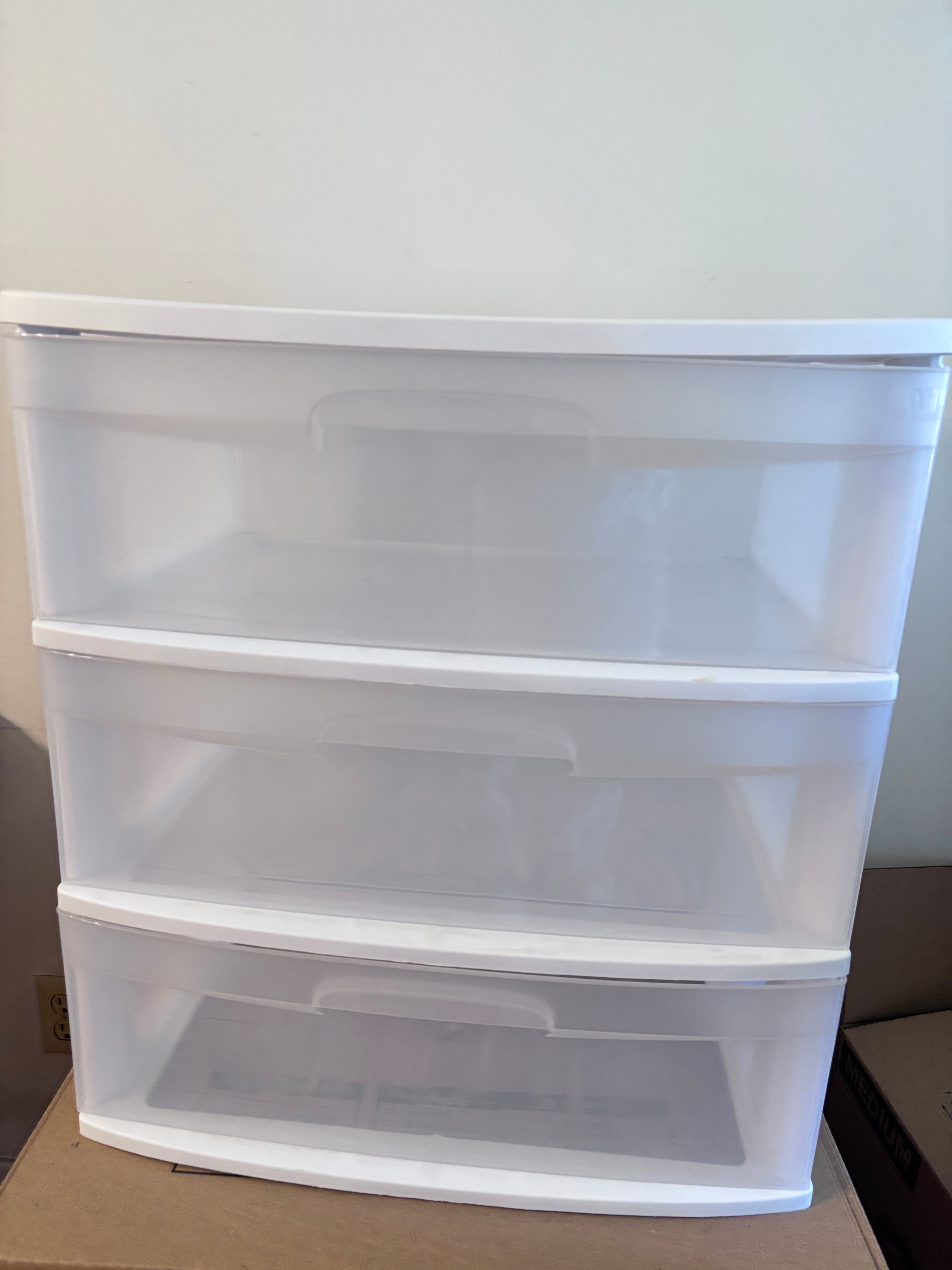 Ikea 3 drawer Chest - photo 2
