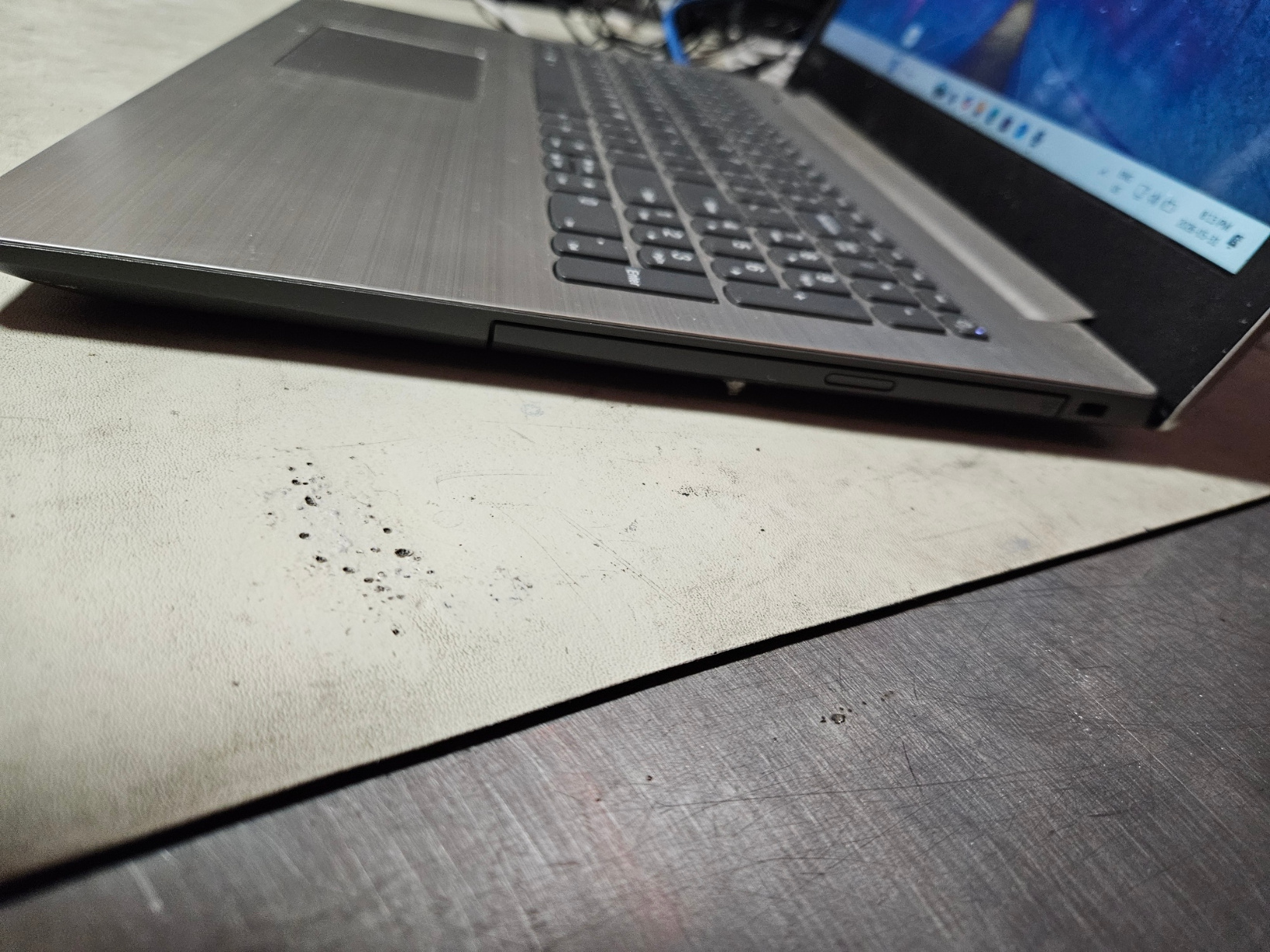 Lenovo IdeaPad 320-15IKB Touch — i5 | 12GB | 500GB SSD | Win11 - photo 4