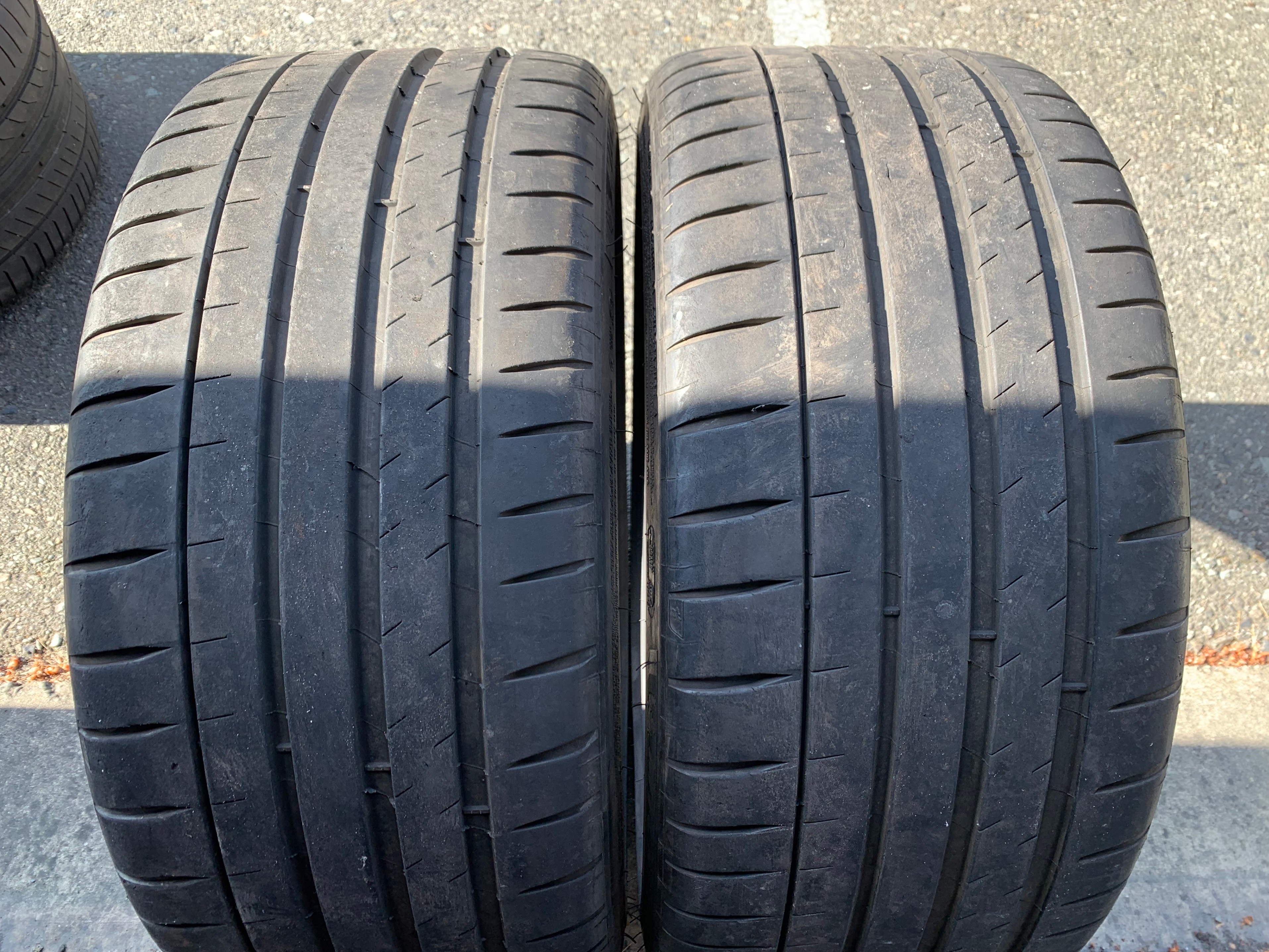 PAIR of 235/35/19 XL Michelin Pilot Sport 4S with 75% tread