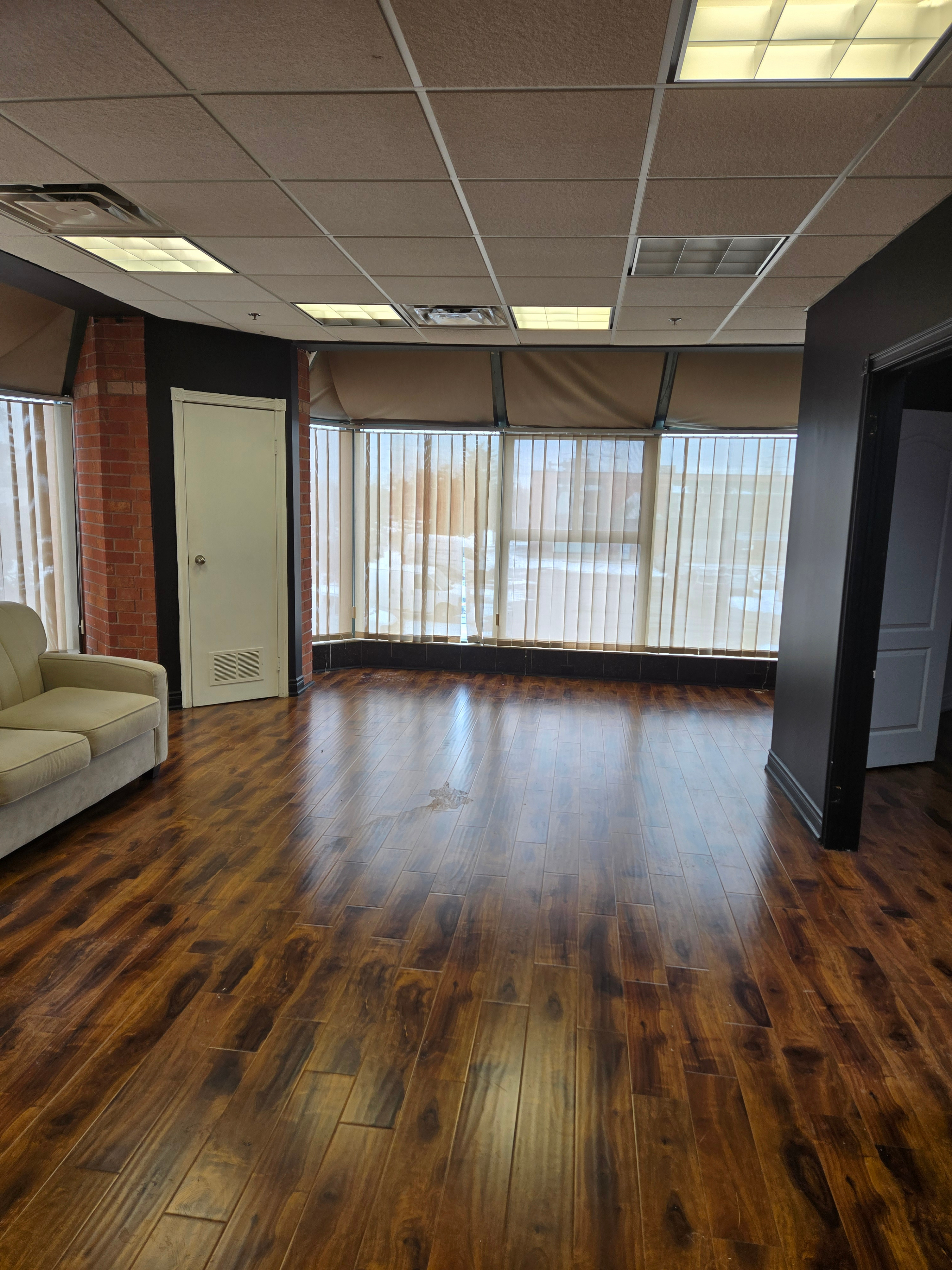 Office space - photo 3