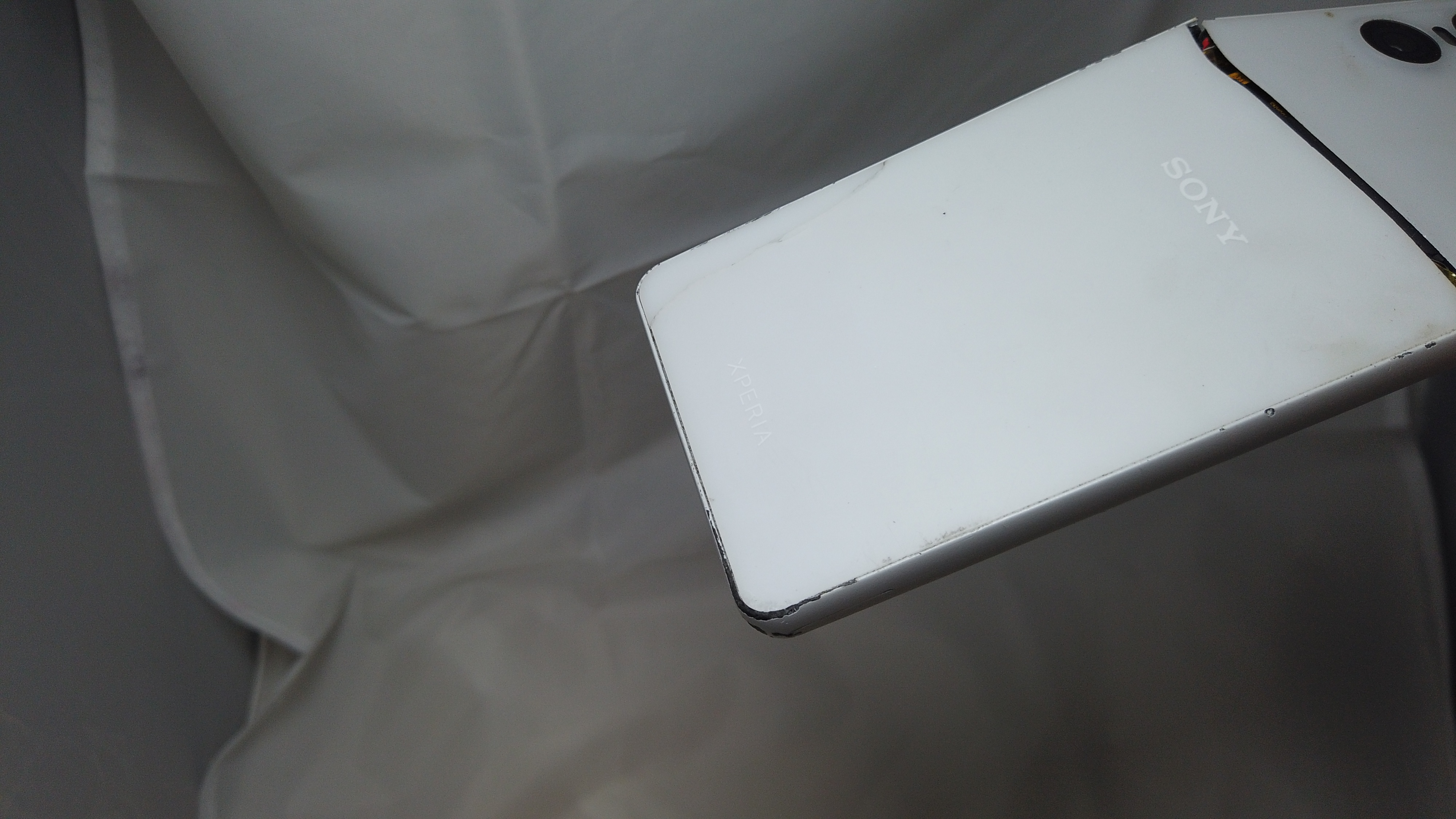 Sony Xperia 10 VI White - Powers On/Vibrates DEAD SCREEN - For P - photo 4
