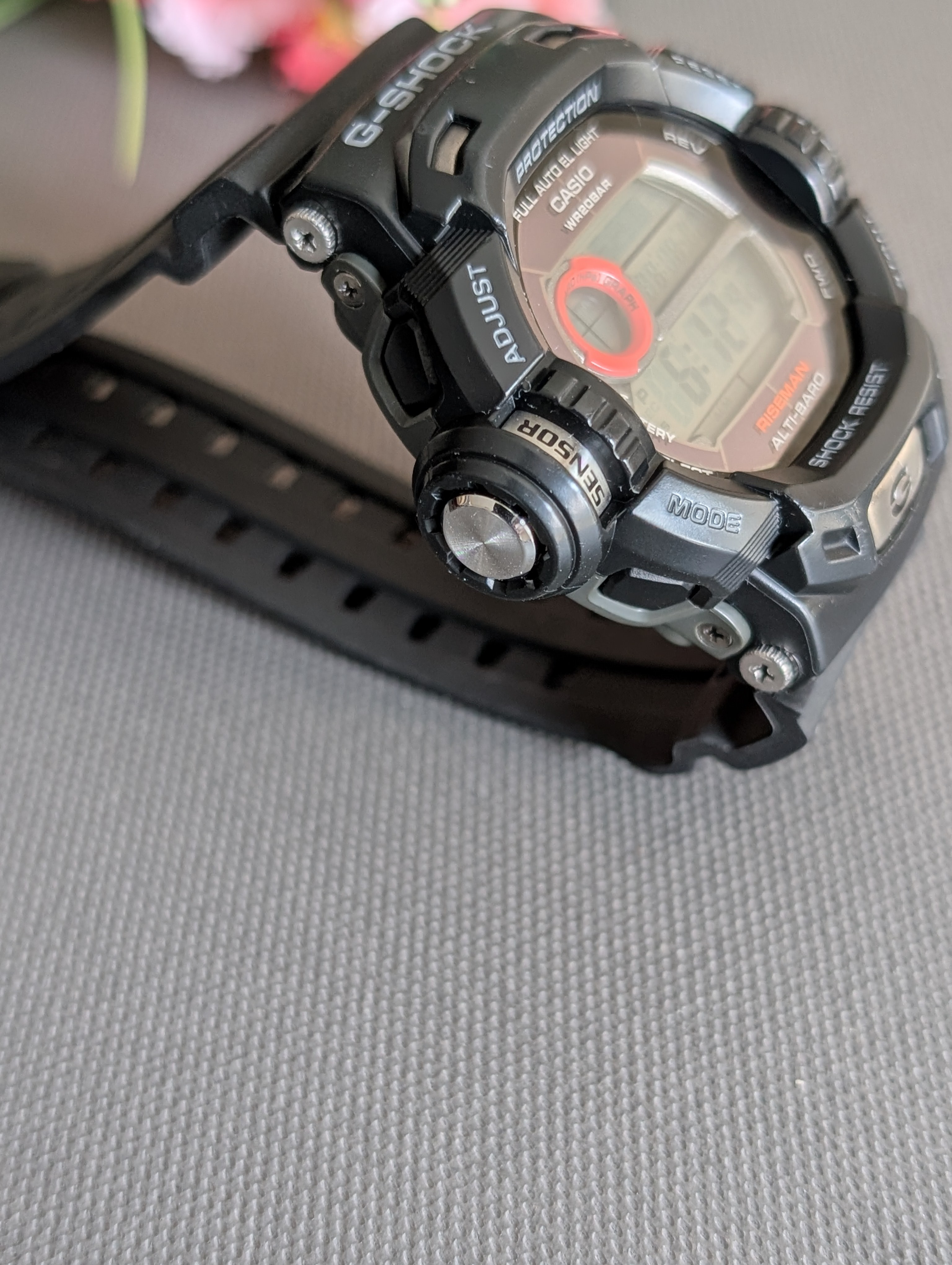 Casio G-Shock G-9200 Riseman - photo 2