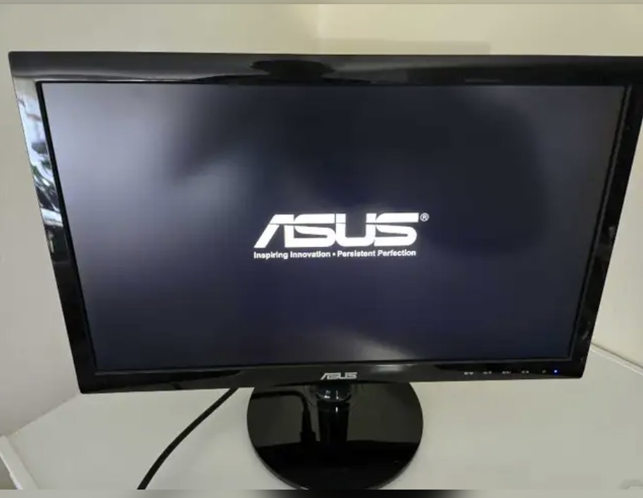 ASUS VS207T-P Monitor