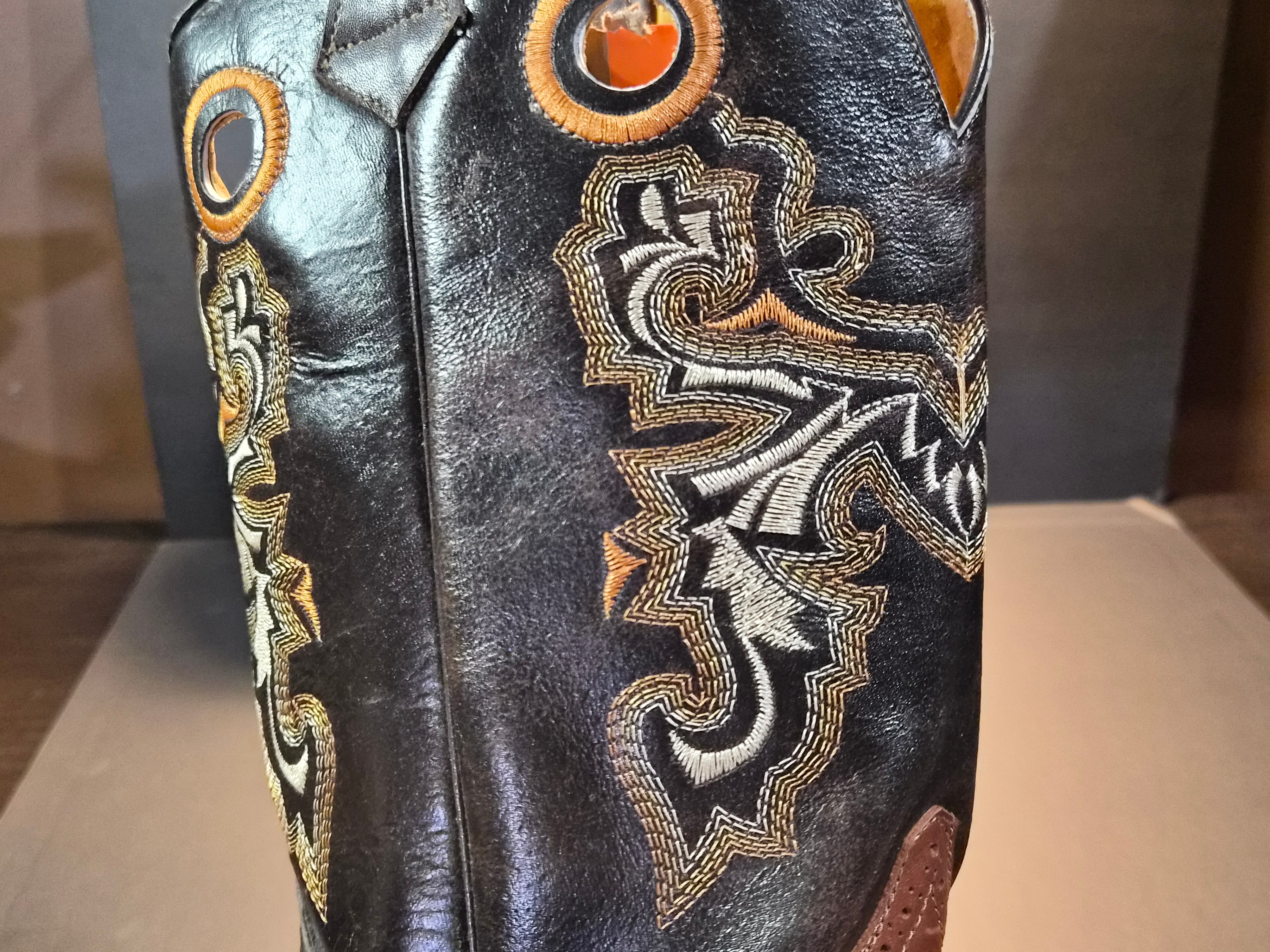 Size 17 Western Cowboy Boots - photo 2