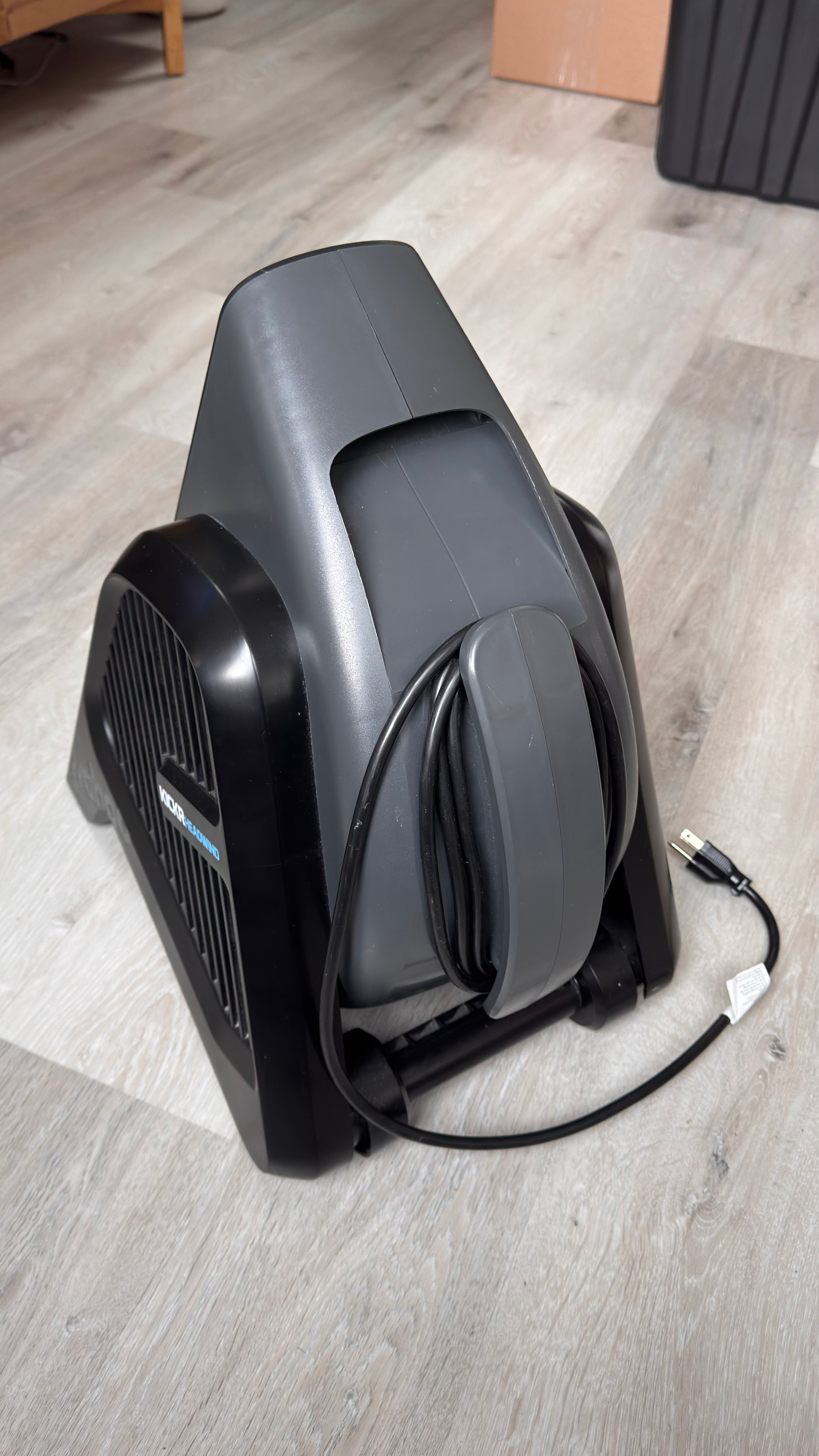 Wahoo KICKR Headwind Smart Fan - photo 2