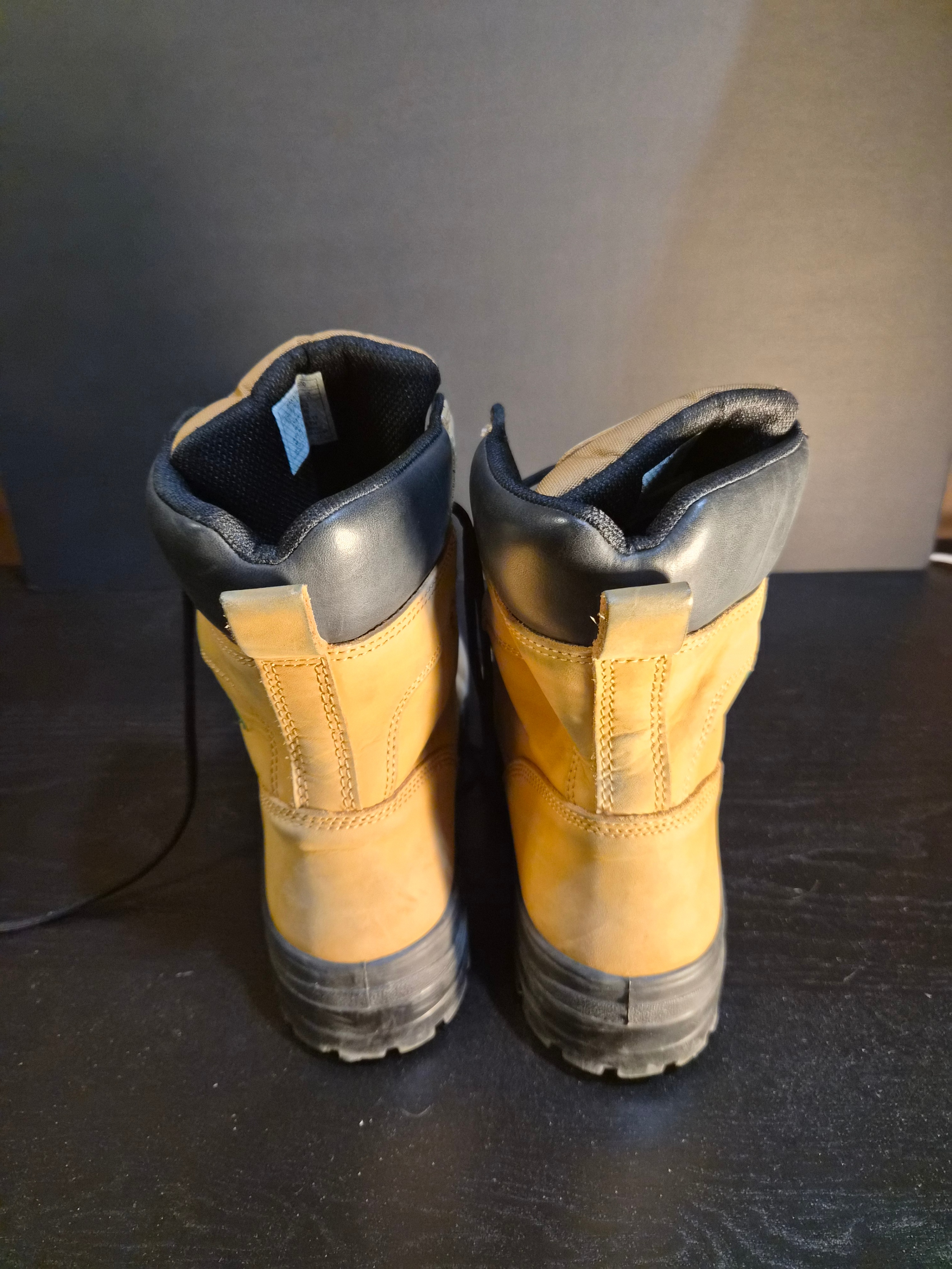 Size 12 Aggressor Work Boots - photo 4