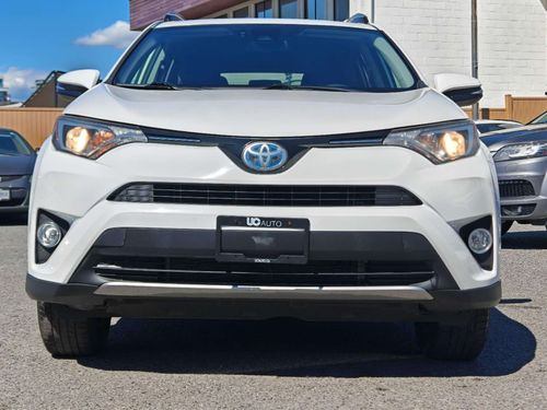 2017 Toyota RAV4 LE HYBRID - photo 2
