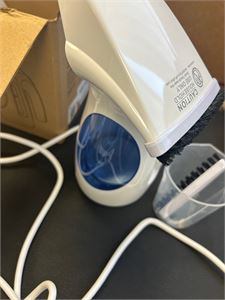 Portable Handheld Clothing Steamer