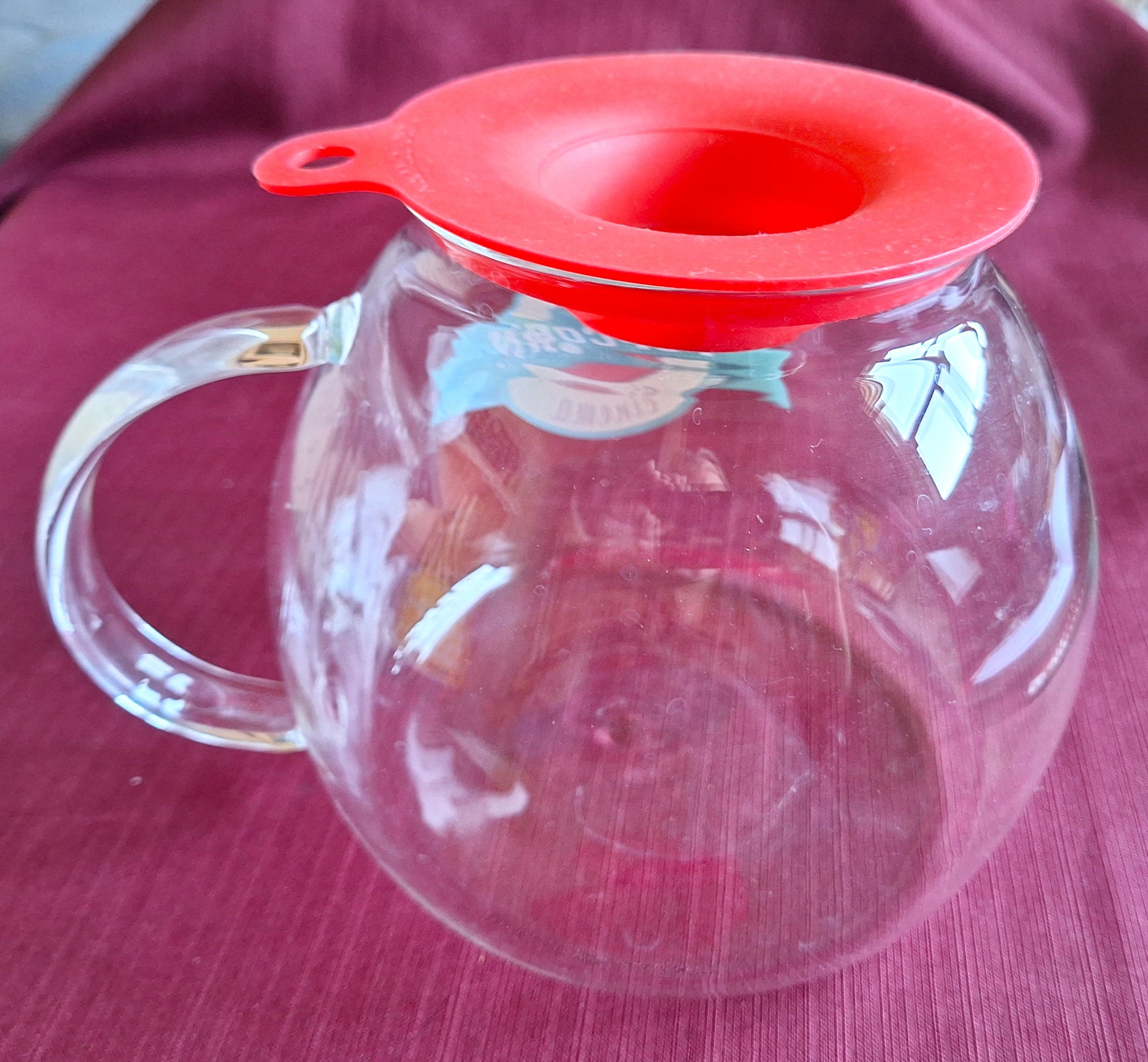 ThinkKitchen Glass Popcorn Popper with Red Silicone Lid - photo 2