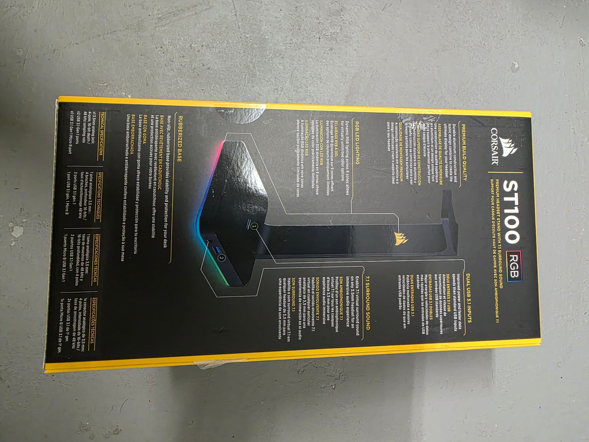 Corsair ST100 RGB Headset Stand - photo 3