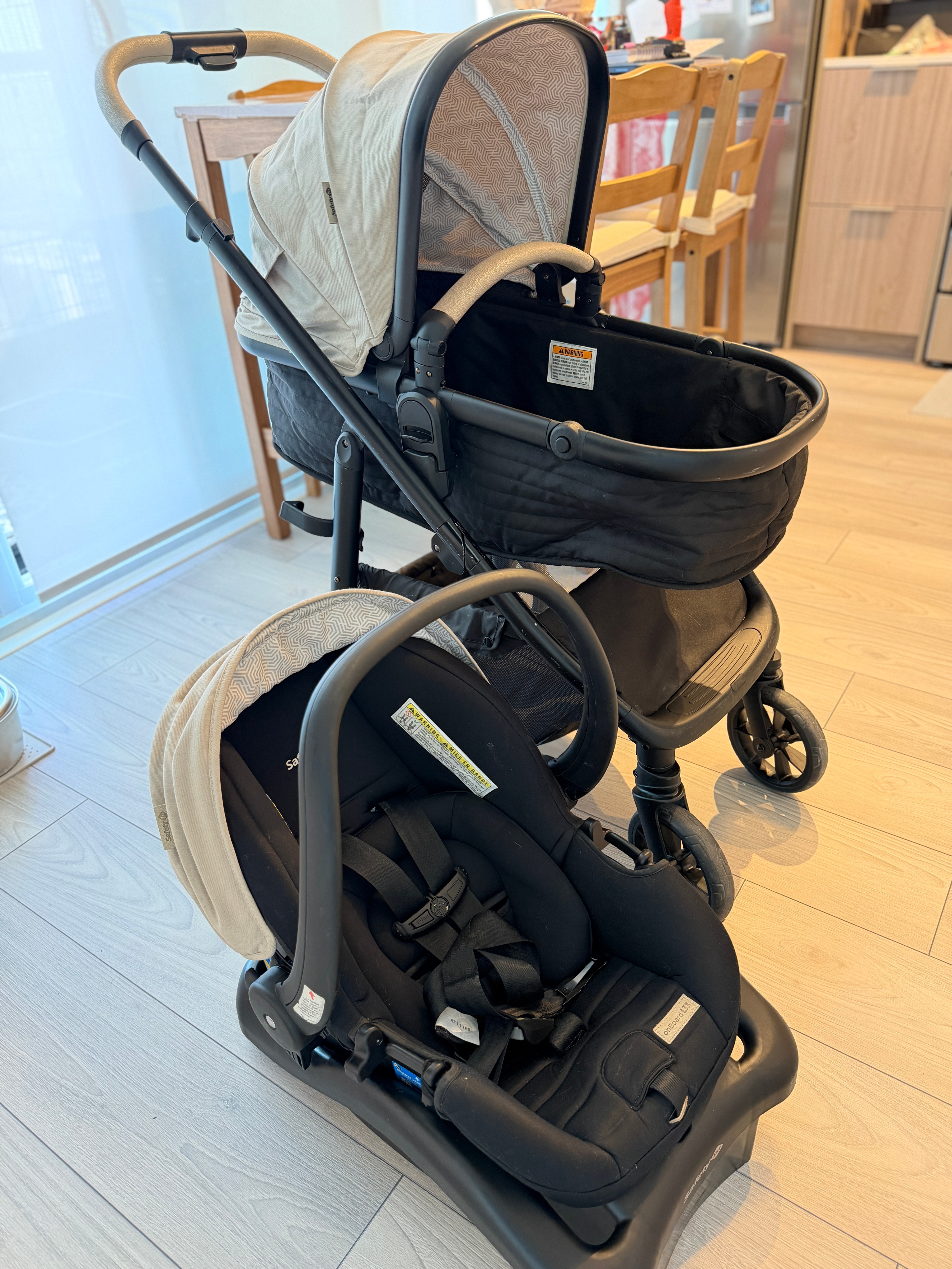 Safety 1st Raya 6-in-1 Travel System - Stroller + Car Seat