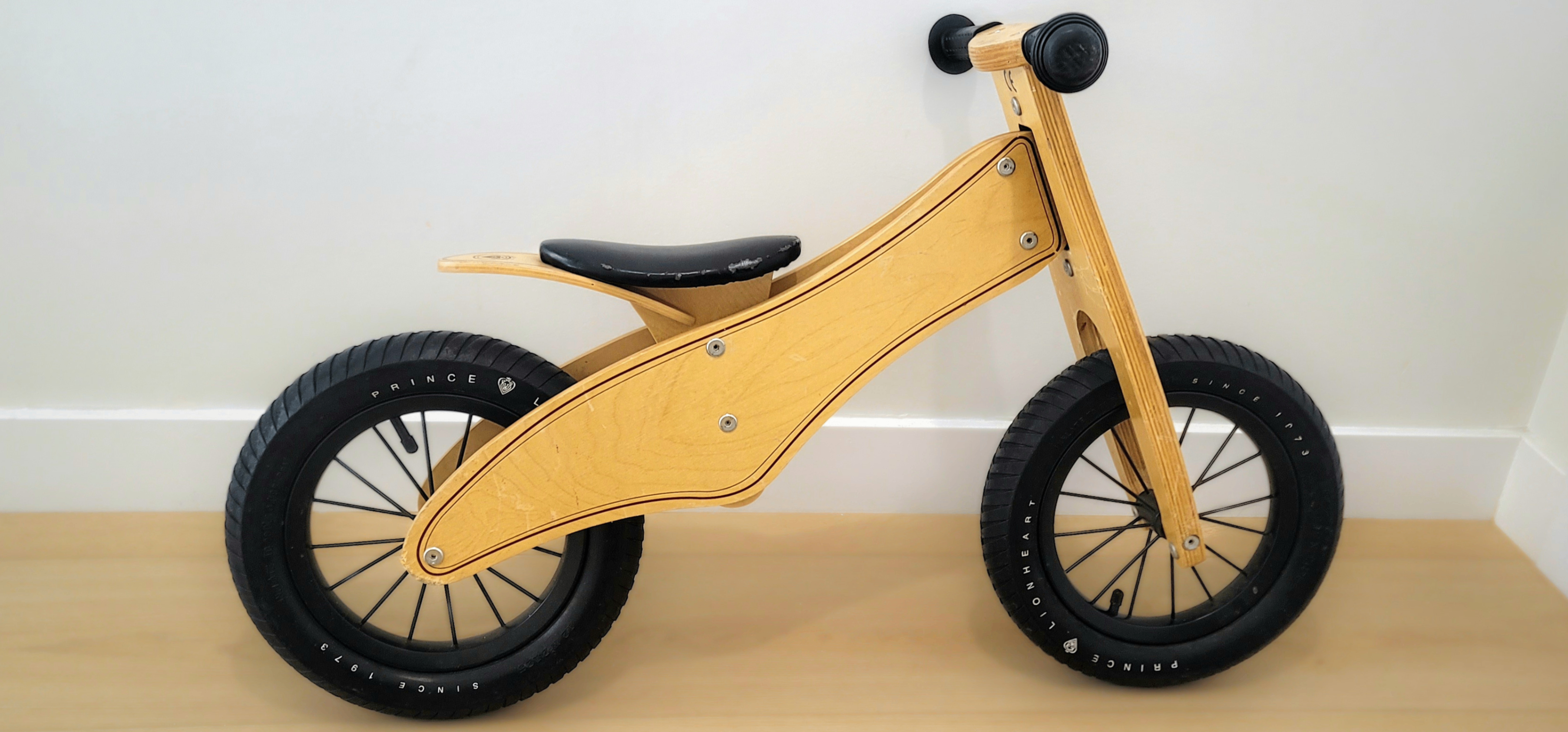 Prince Lionheart Balance Bike (also known as the "73" model) - photo 2