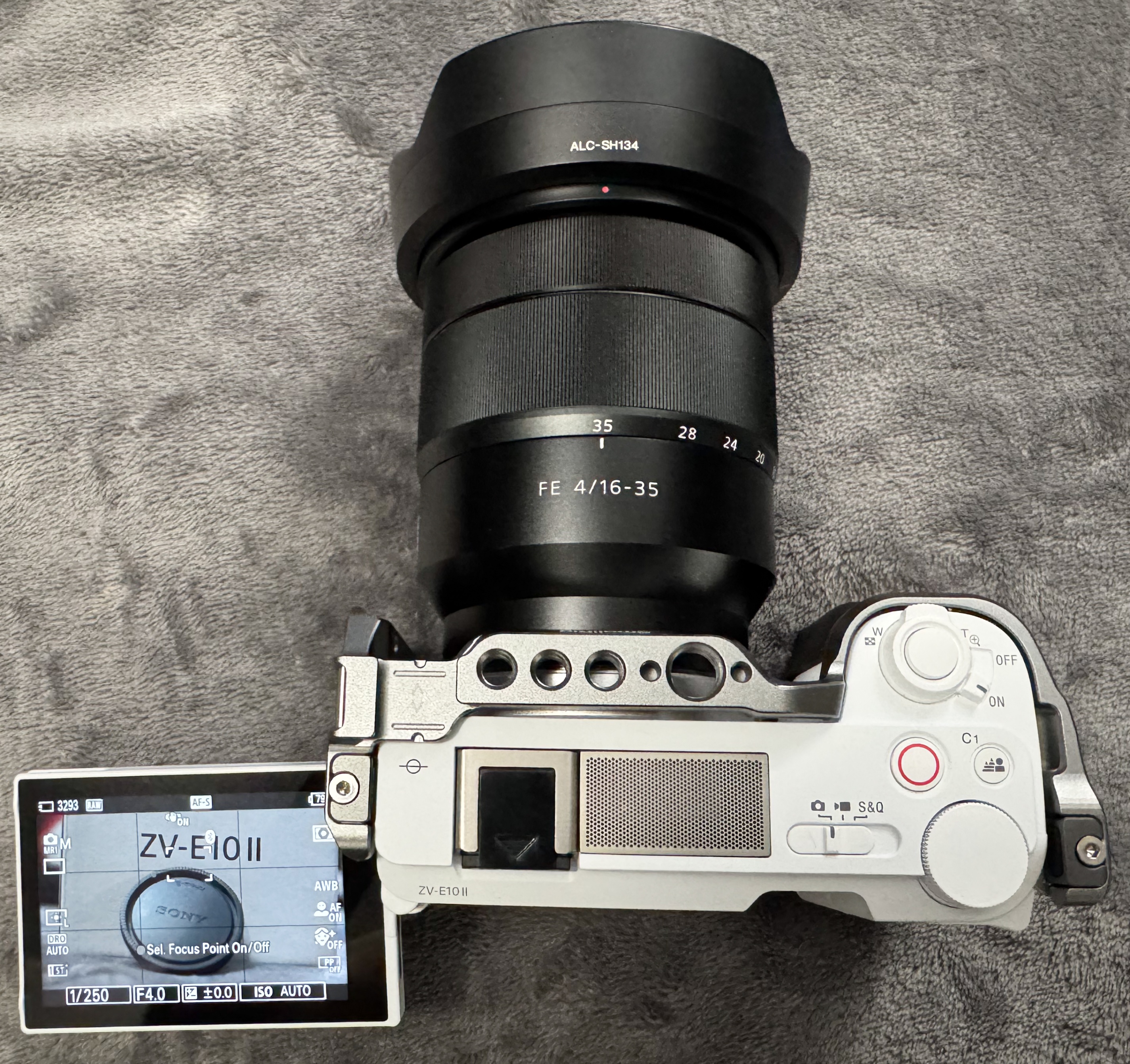 🔥Sony ZV-E10II, Warranty, Cage, Sony ZEISS FE 16-35mm OSS Lens🔥 - photo 5