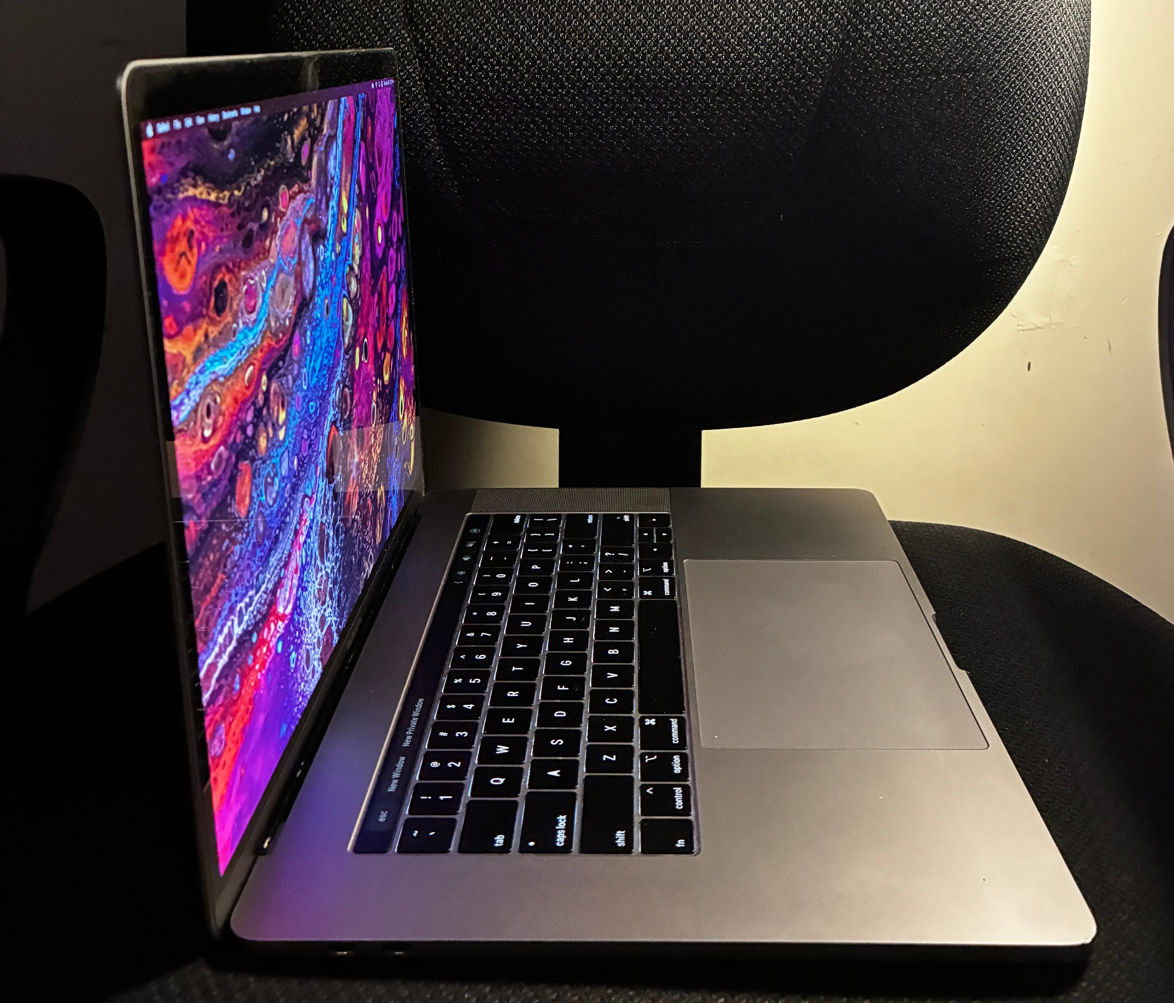 Apple MacBook Pro 15" 2019 SALE!! - photo 4