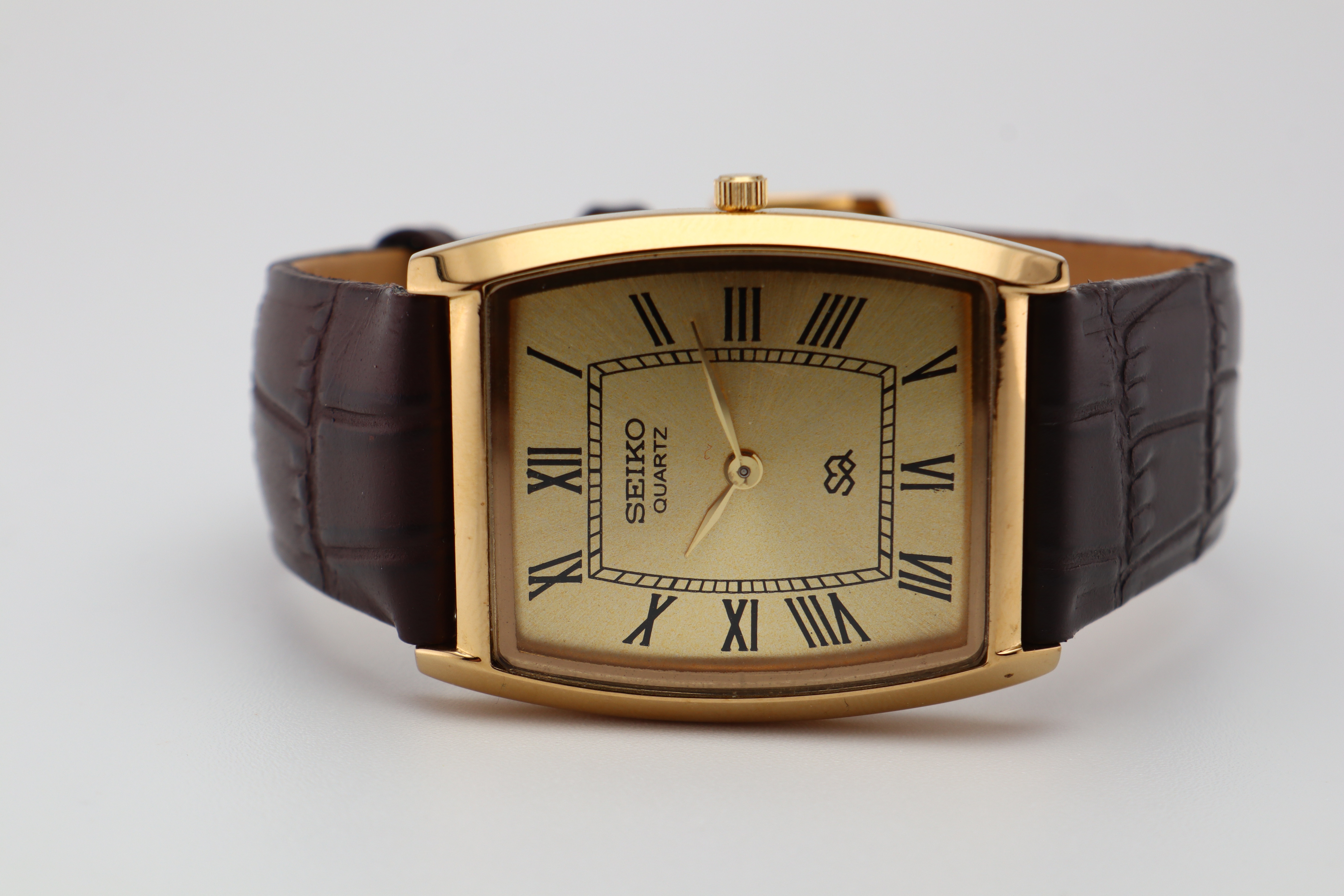 Refurbished Vintage Barrel Tank Men’s Watch - photo 5