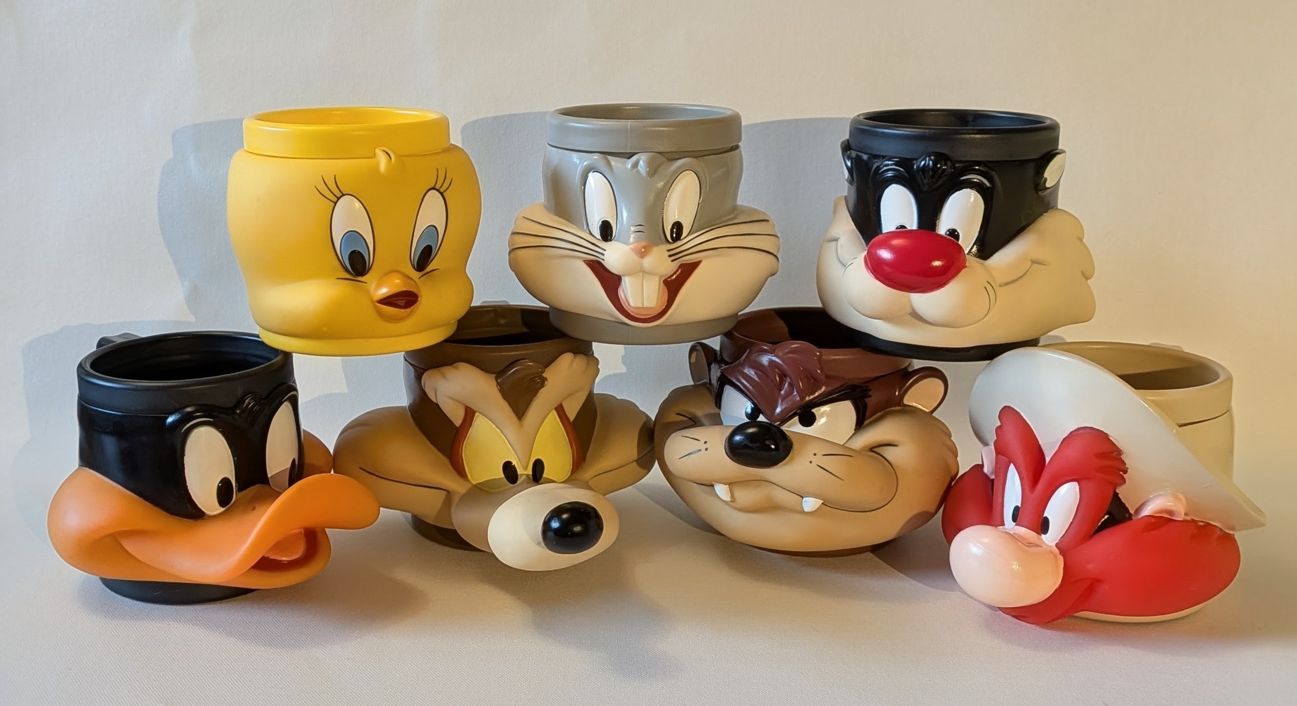 Looney Tunes Character Mugs - Set of 7