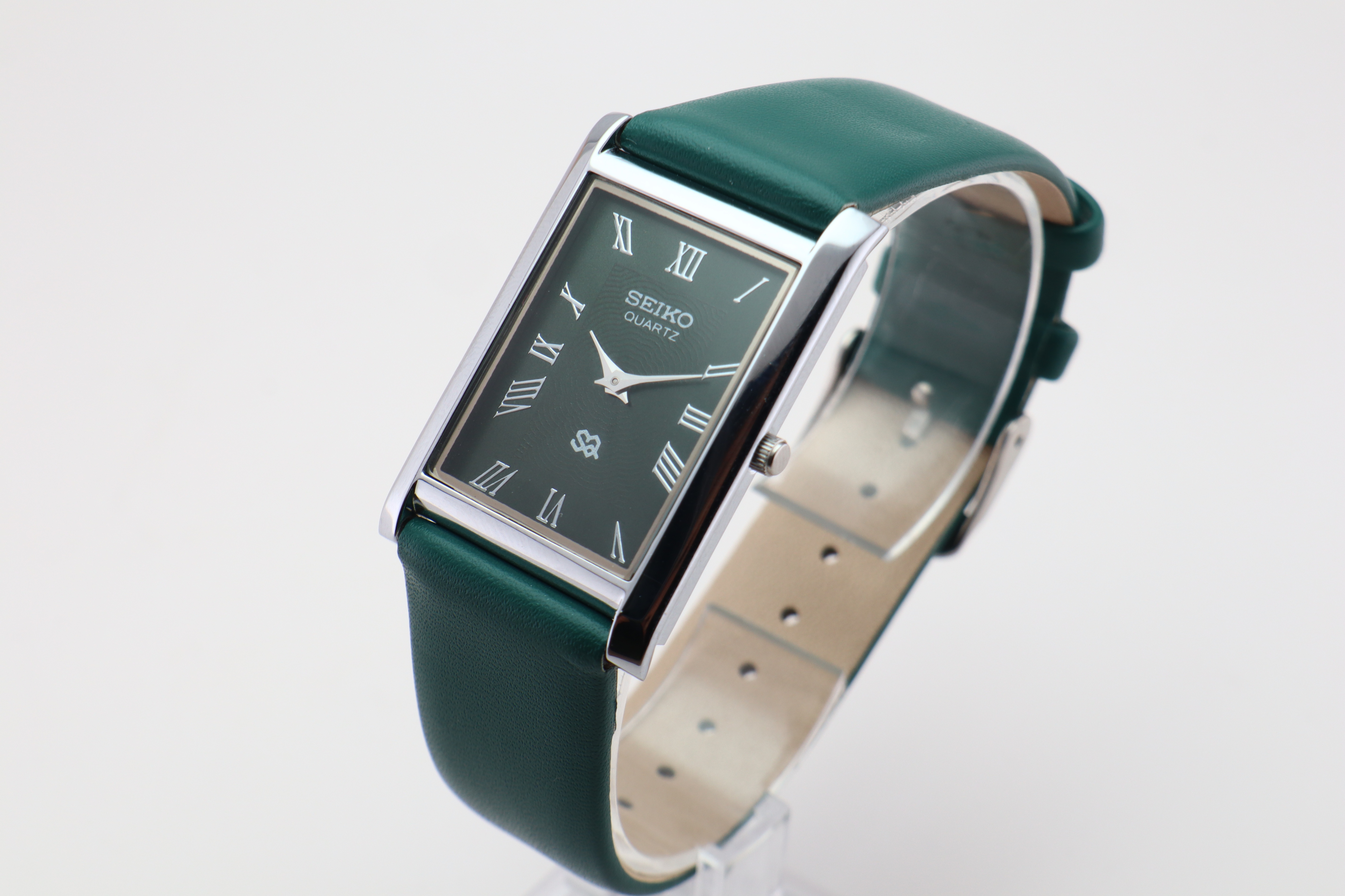 Refurbished Vintage Slim Tank Men’s Watch - photo 3