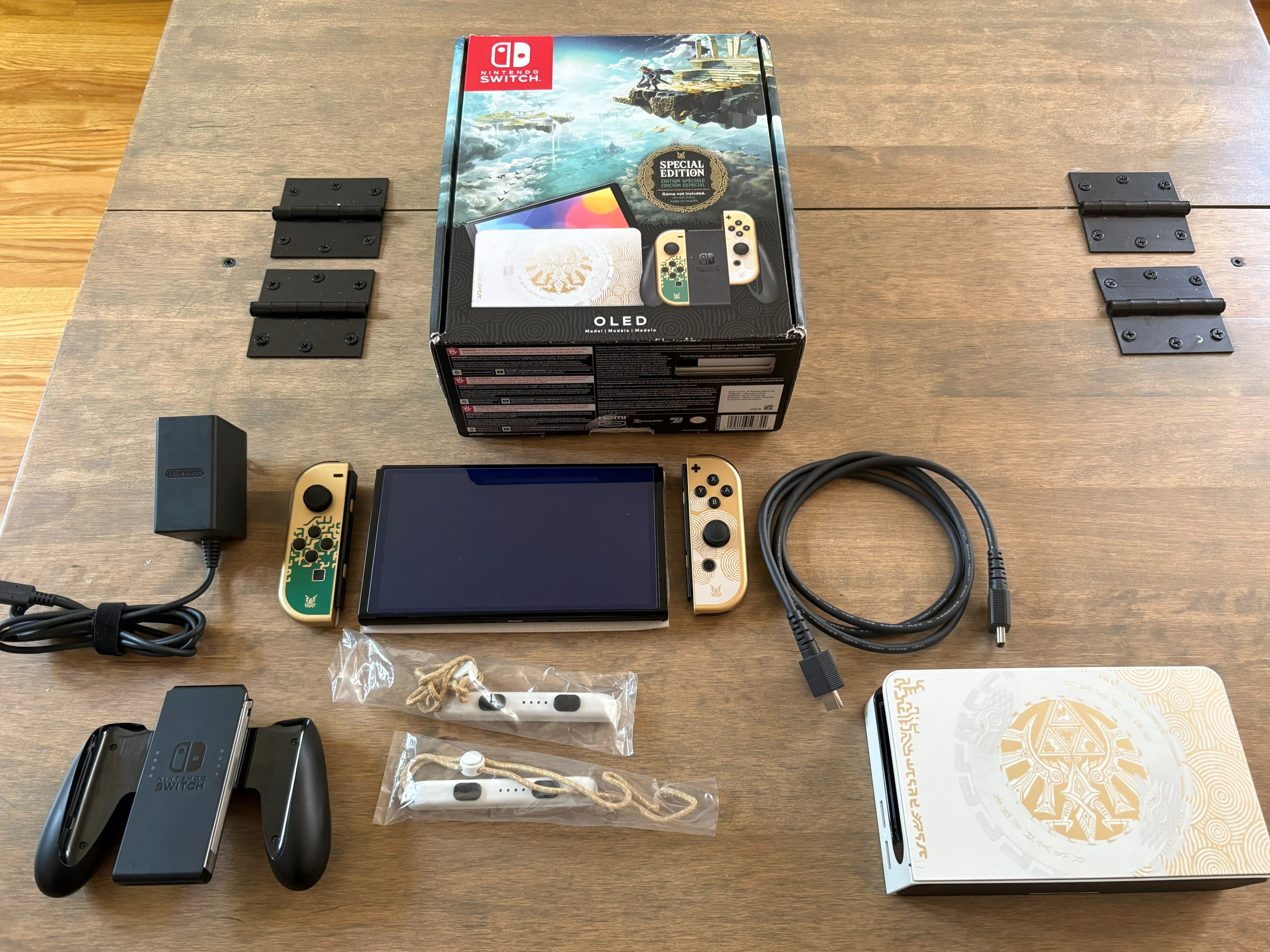 Nintendo Switch OLED, Zelda TOTK Edition, Complete in Box