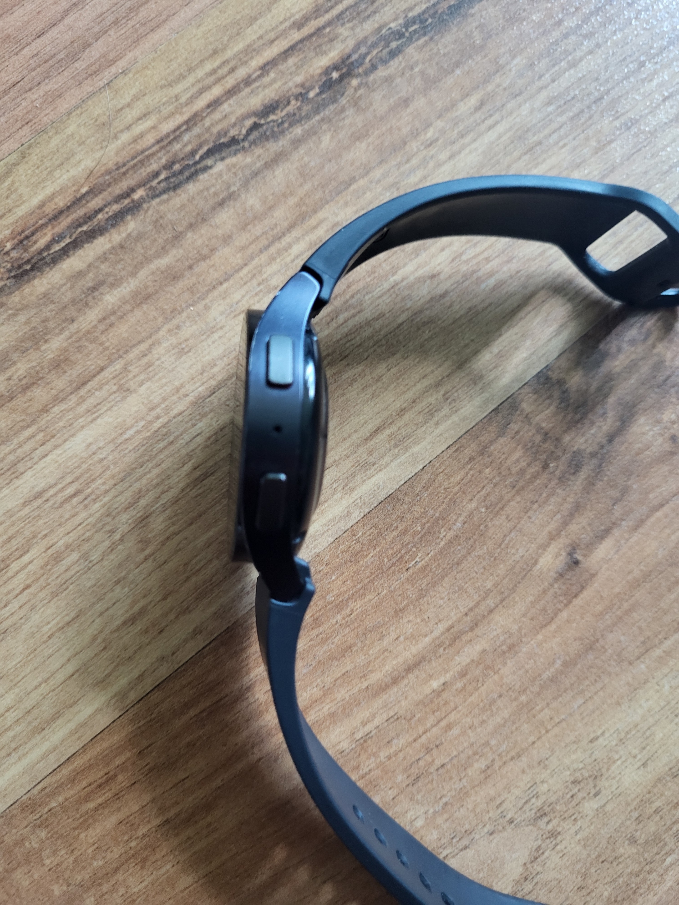 Samsung Watch 6, Excellent Condition - photo 3