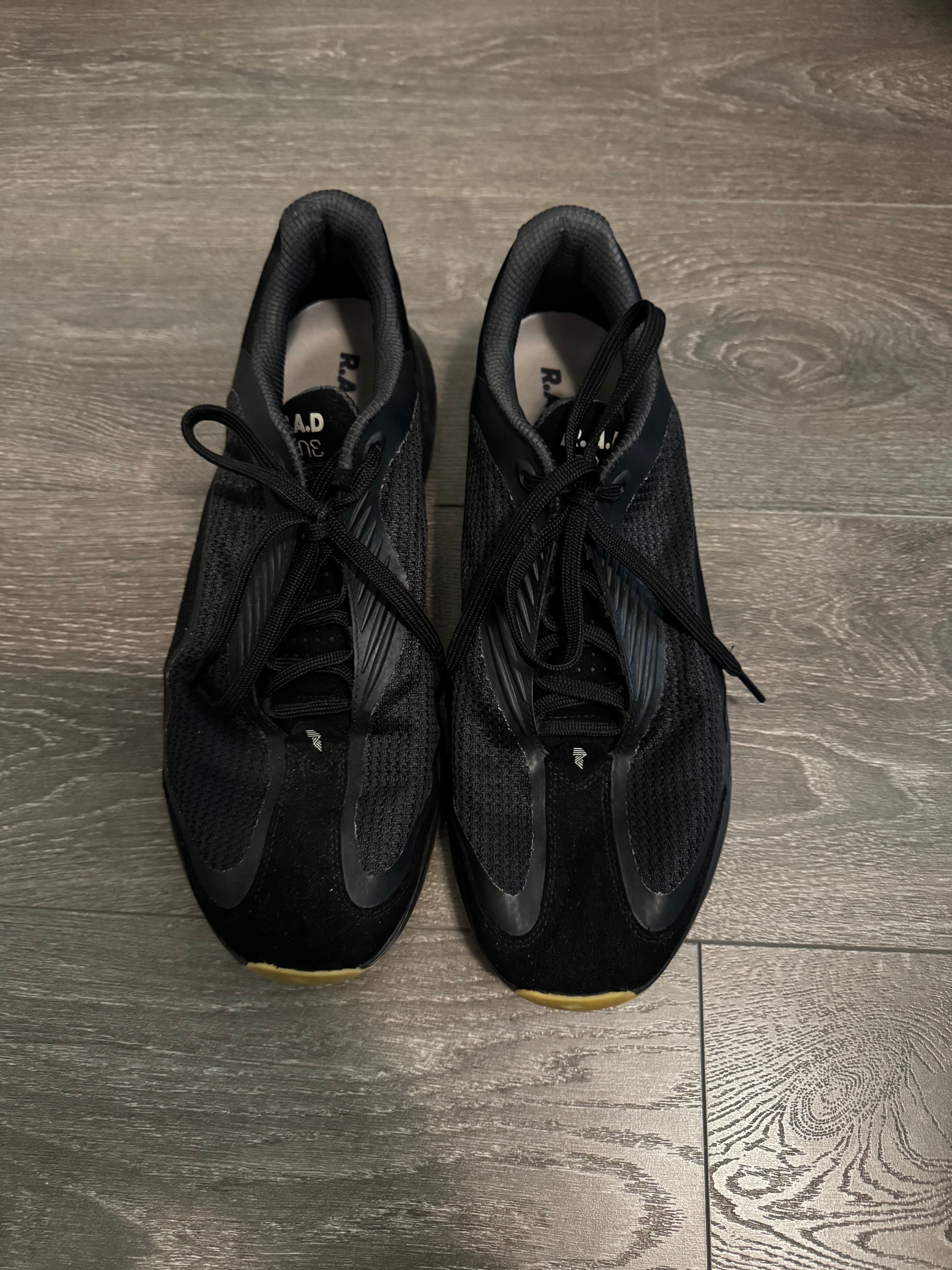 R.A.D. crosstraining shoes - photo 2
