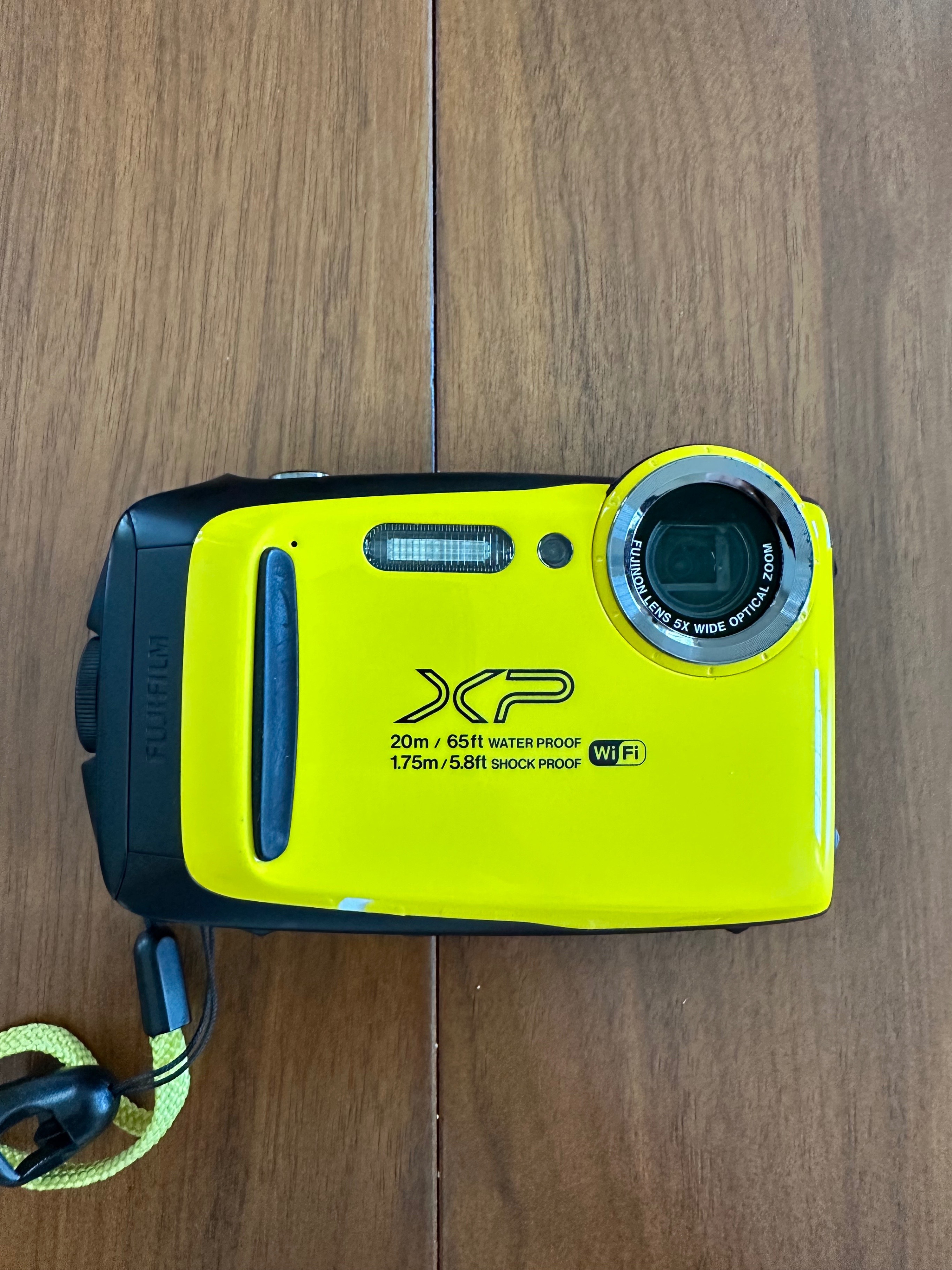 Fujifilm FinePix XP130 (waterproof) Digital Camera Yellow