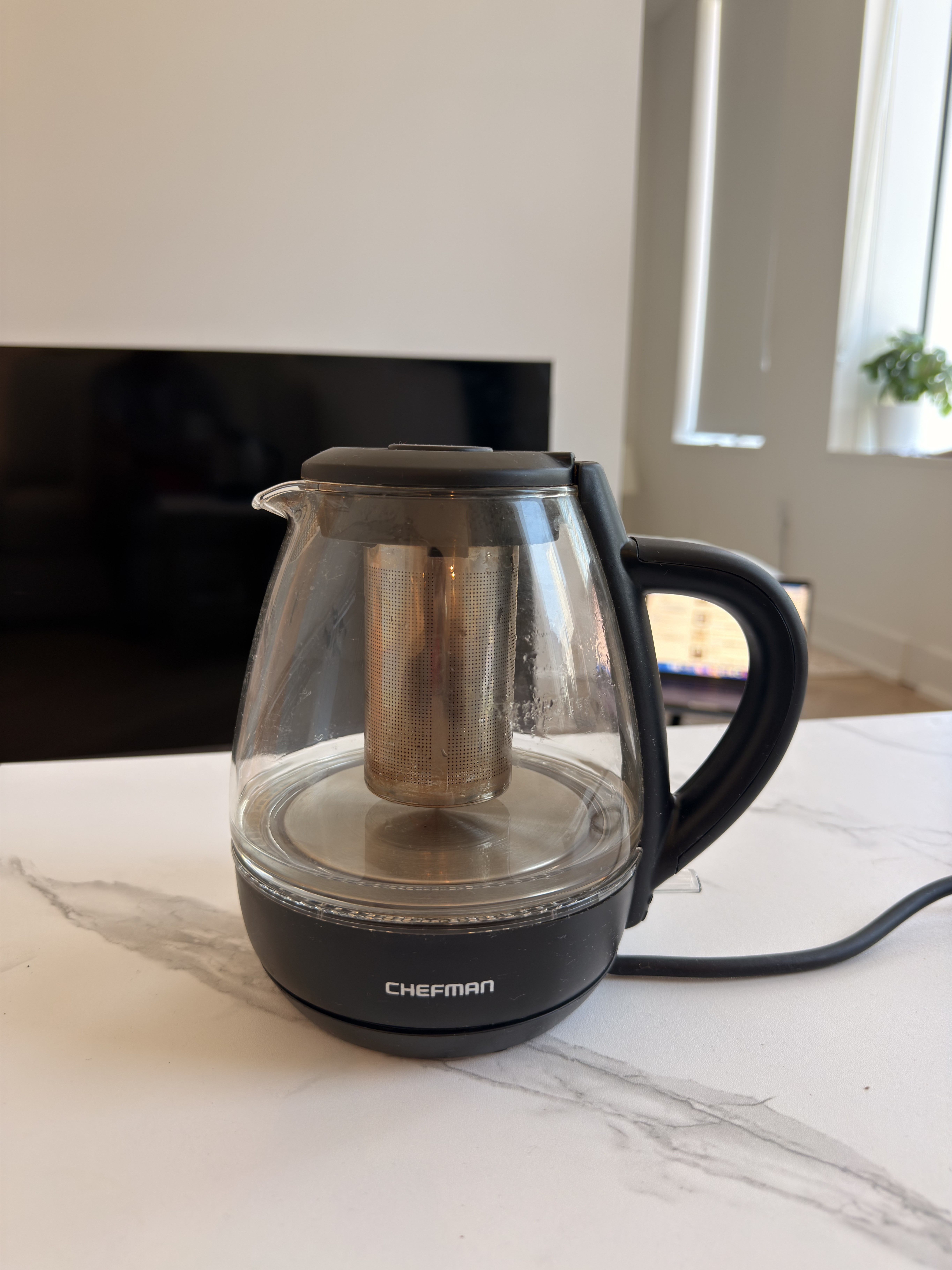 Chefman Rapid-Boil 1L Electric Kettle with Removable Tea Infuser