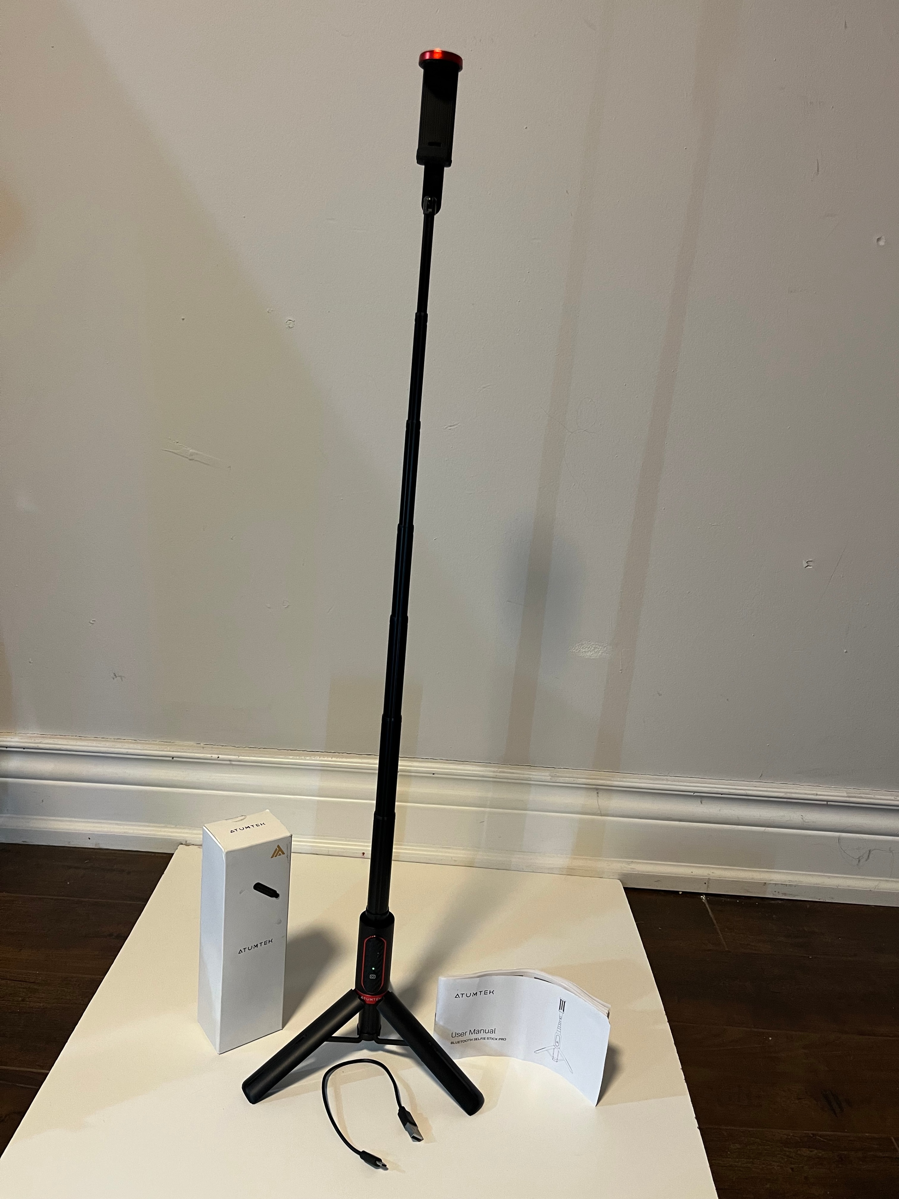 ATUMTEK Extendable Bluetooth Selfie Stick Tripod Wireless Remote - photo 2