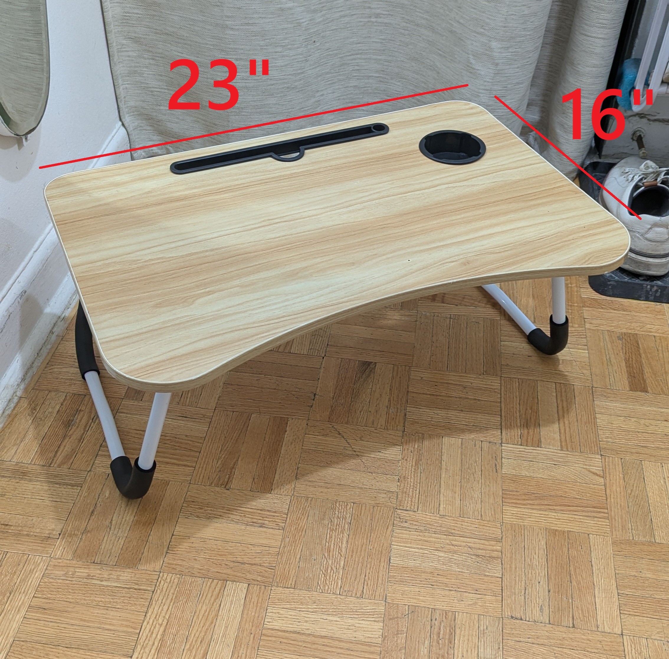 Small Portable Folding Laptop Tablet TV Bed Tray\Dinner Table