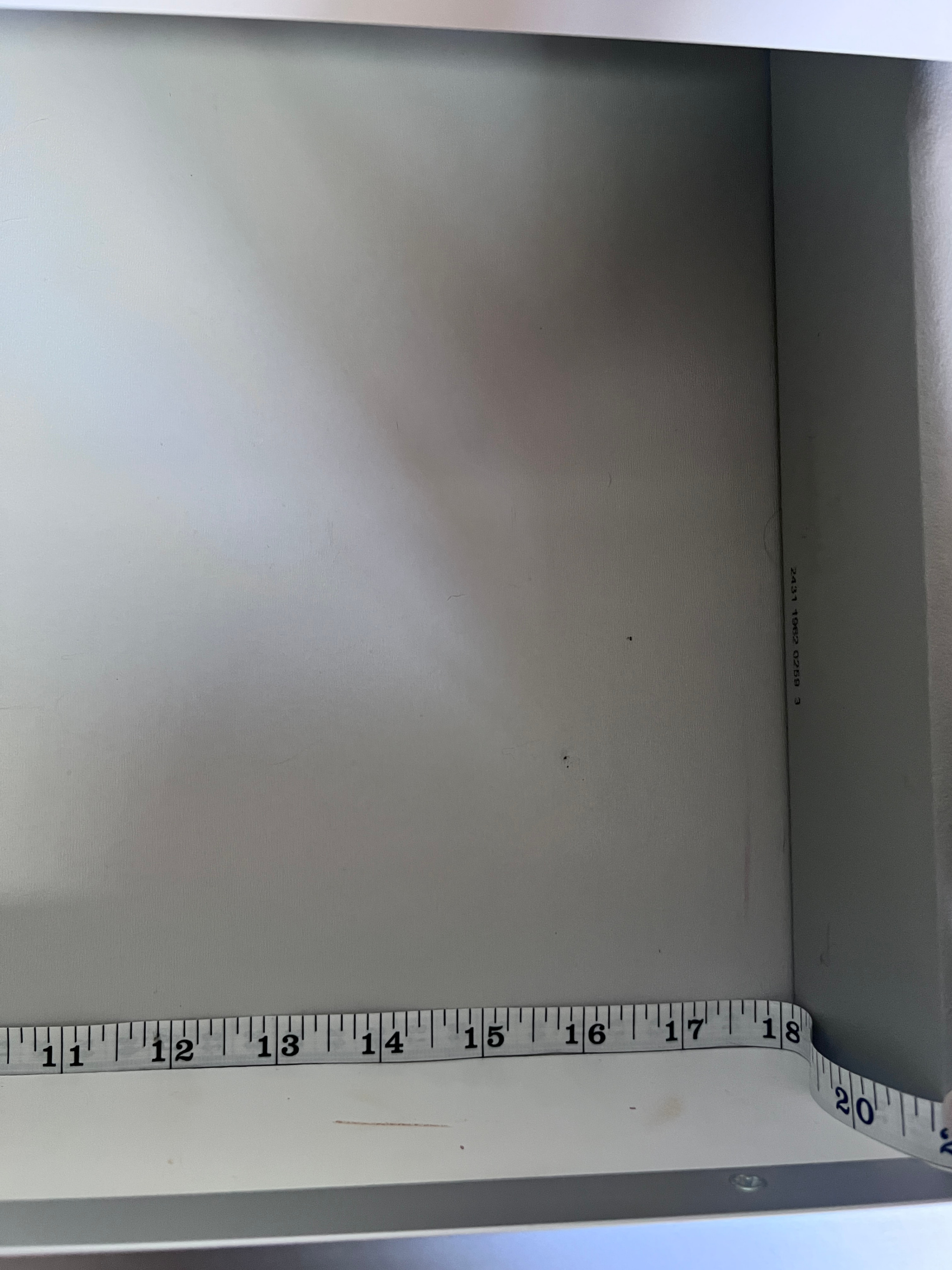Dressing White Two-Drawer Table (IKEA) - photo 4