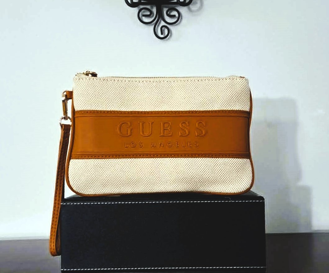 New GUESS Los Angeles Signature Embossed Raised Logo Wristlet