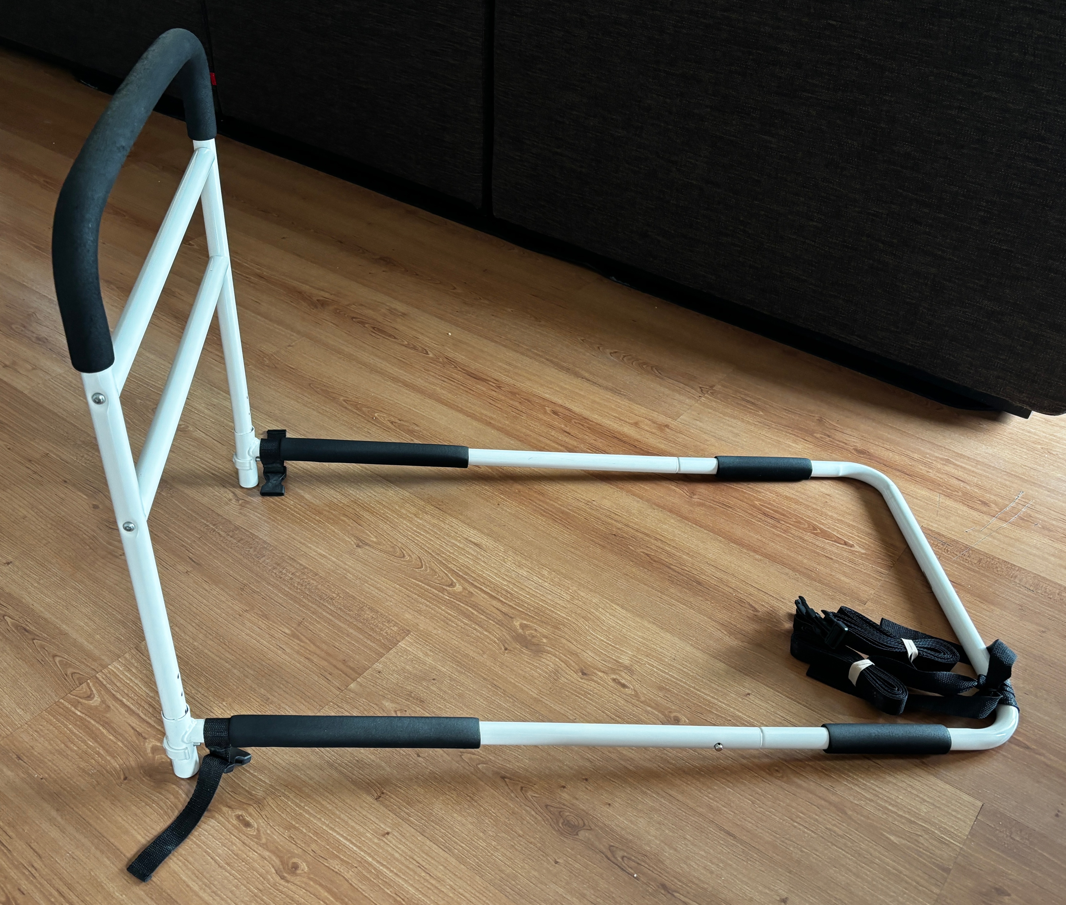 Adjustable Safety Bed Rail with Straps