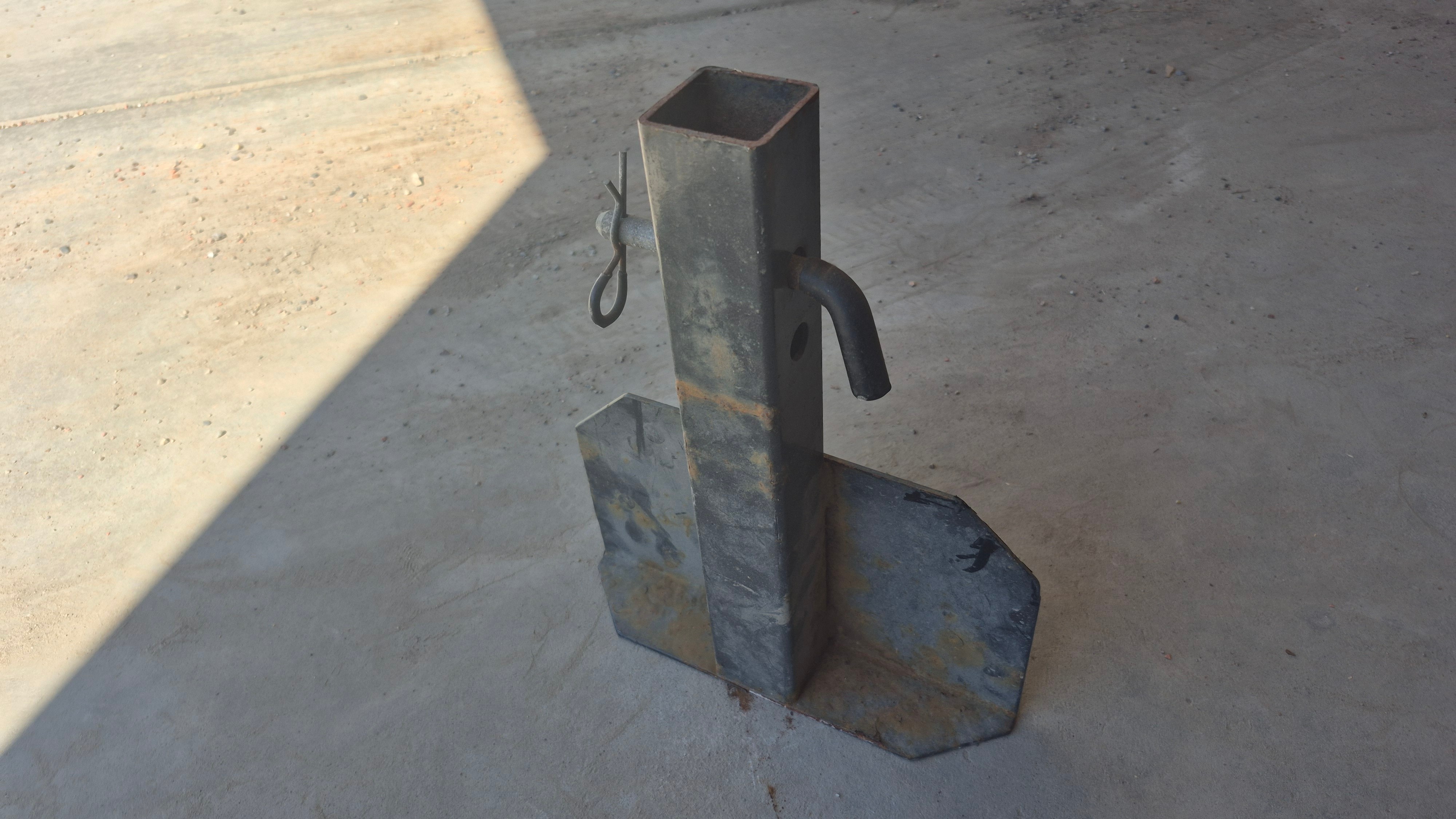 Hitch Step with Receiver Mount - photo 2